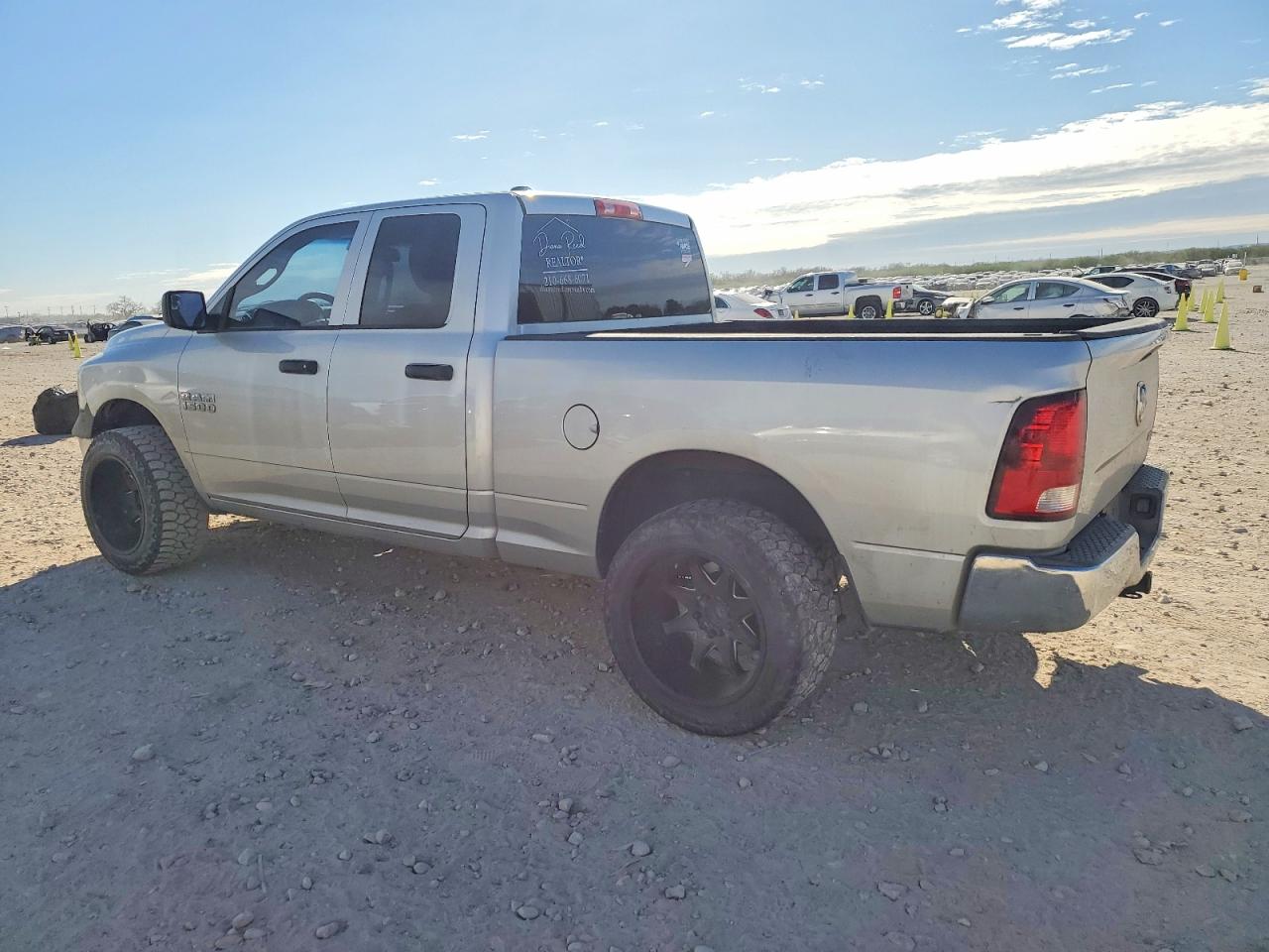 2015 RAM 1500 ST photo 2