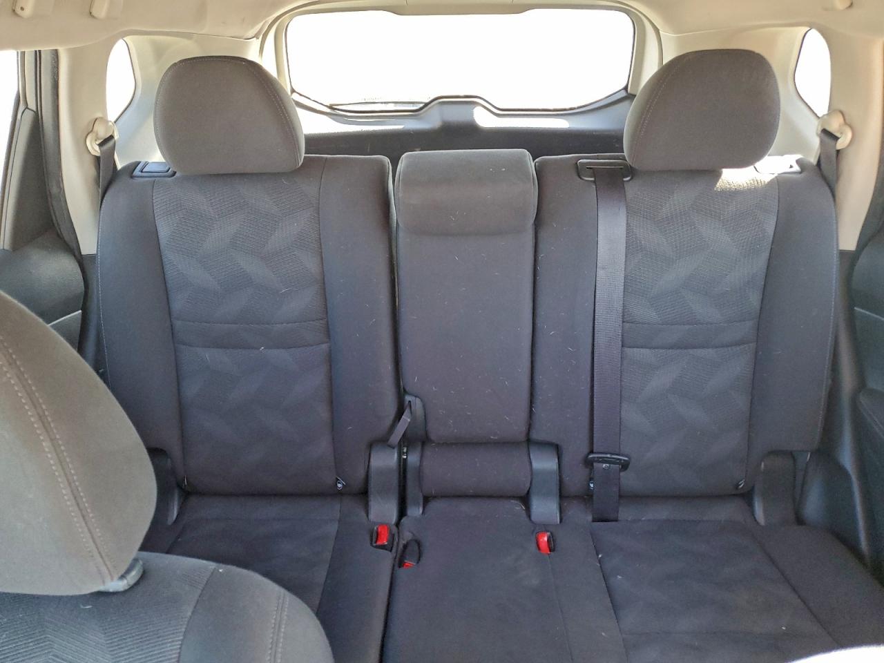 2016 NISSAN ROGUE S photo 10