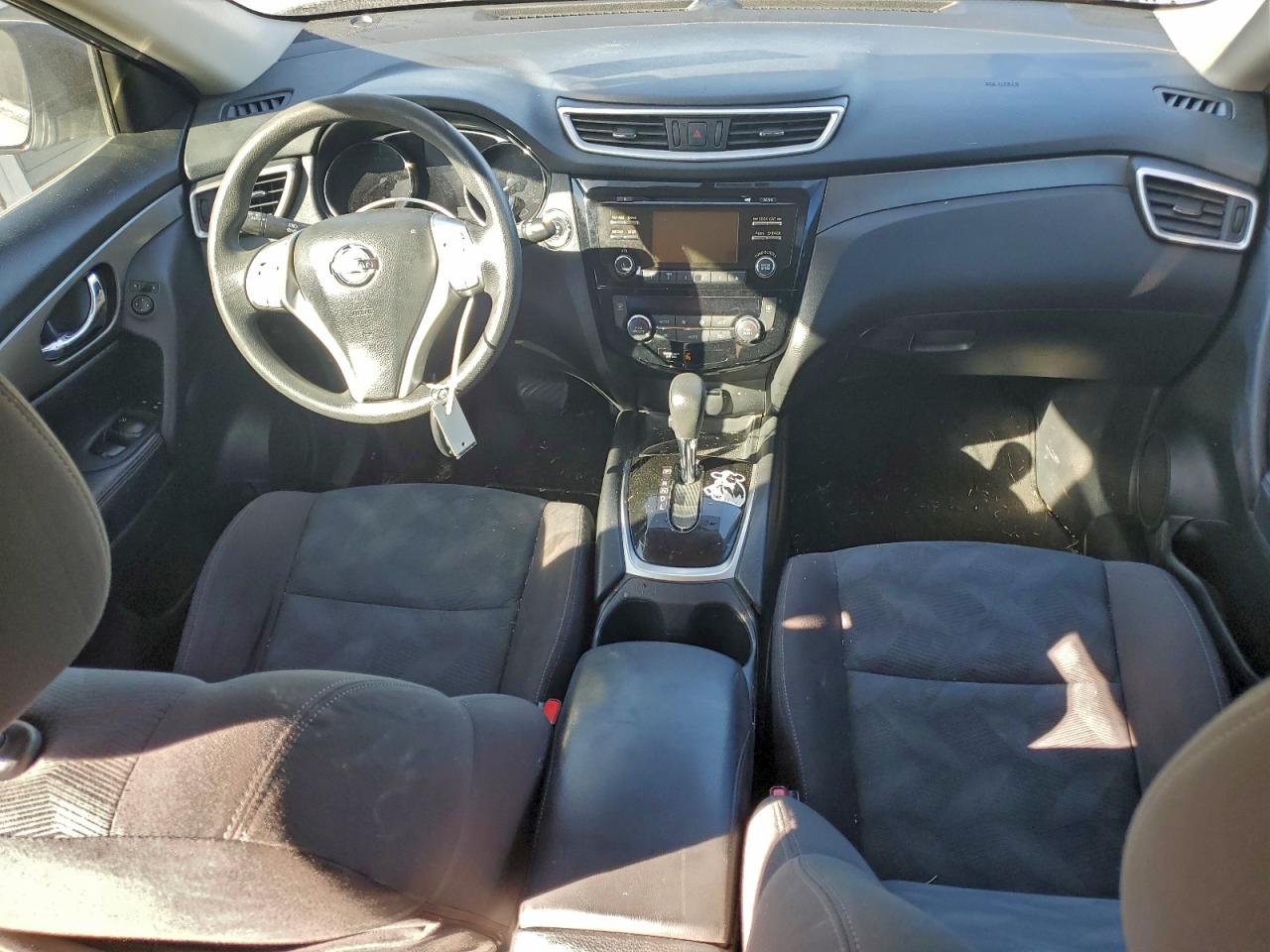 2016 NISSAN ROGUE S photo 8