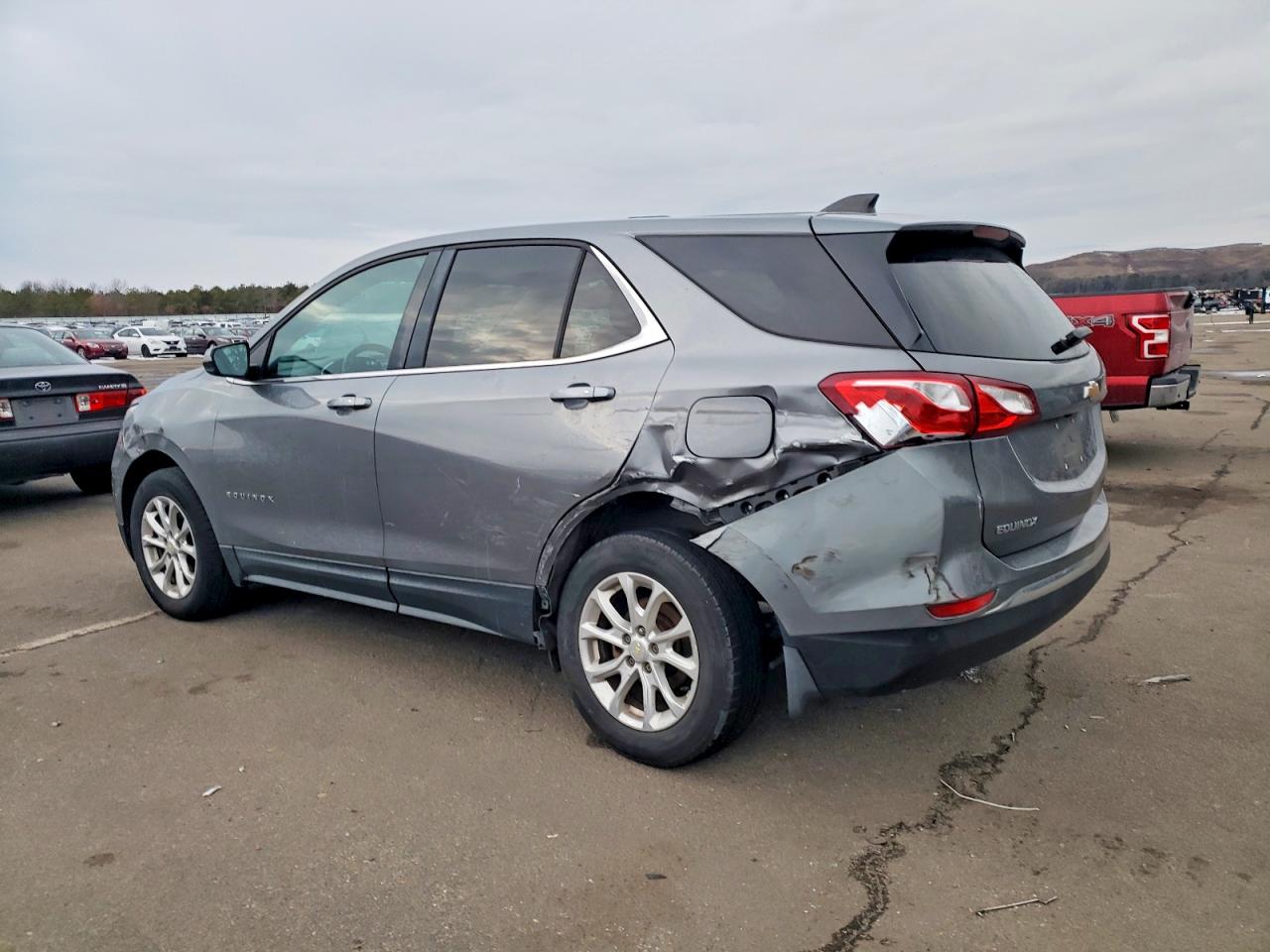2018 CHEVROLET EQUINOX LT photo 3