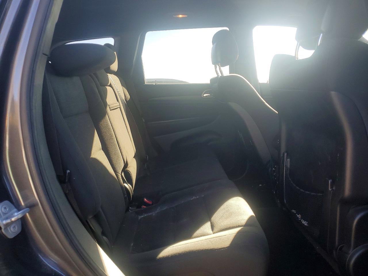 2015 JEEP GRAND CHEROKEE LAREDO photo 10