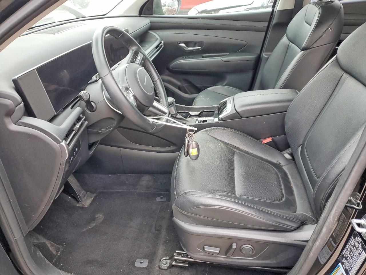 2025 HYUNDAI TUCSON SEL photo 13