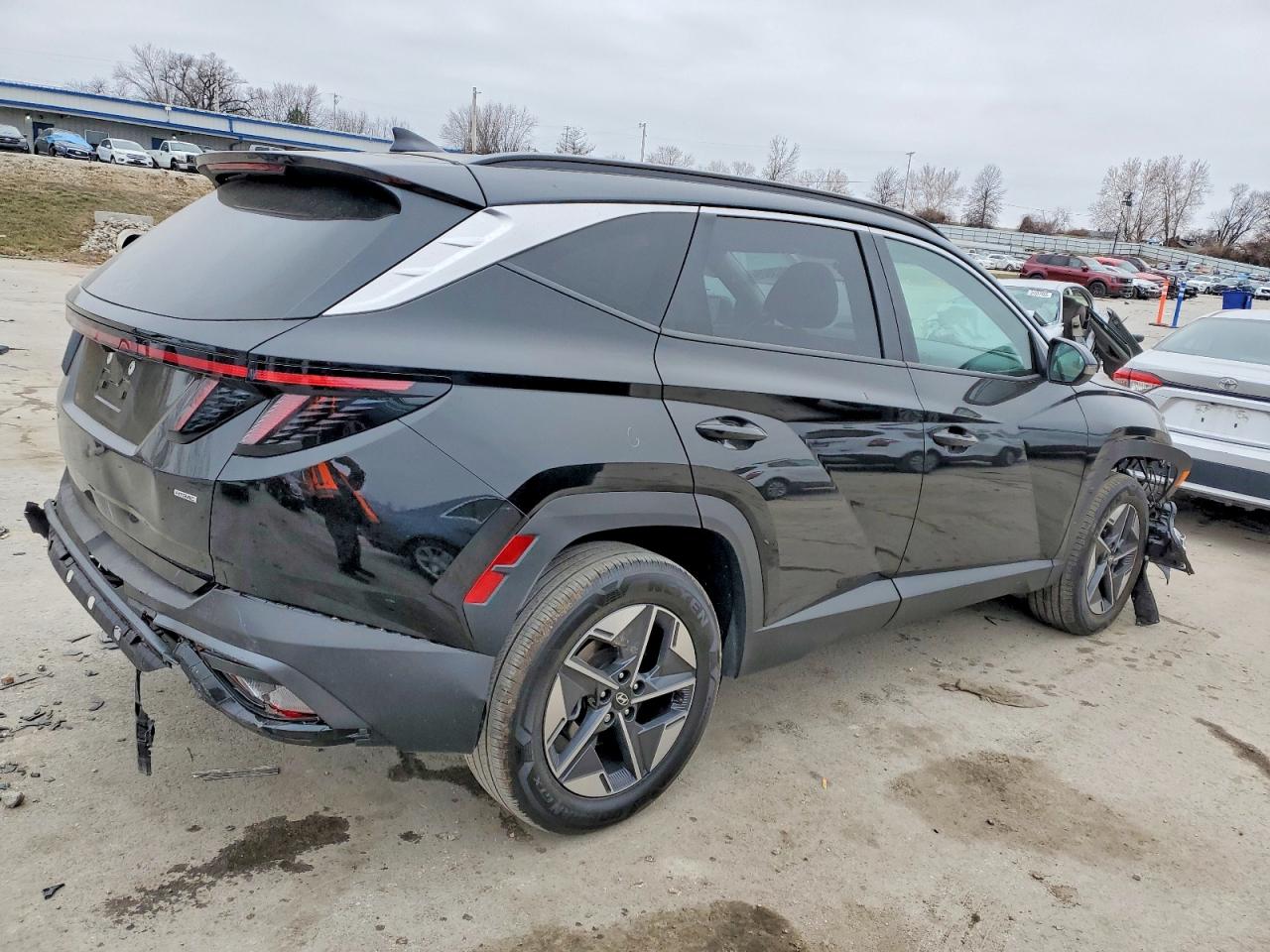 2025 HYUNDAI TUCSON SEL photo 5