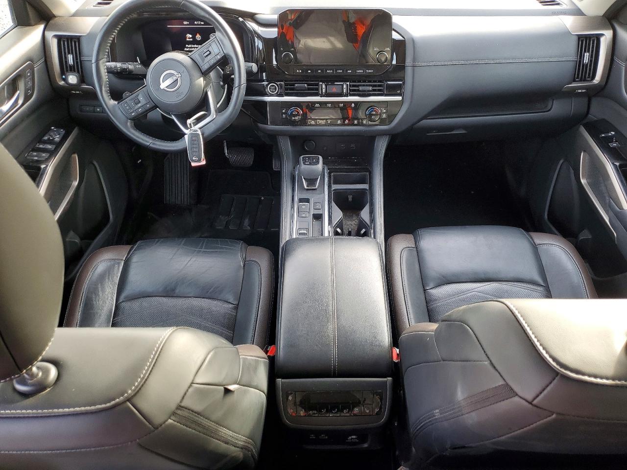 2023 NISSAN PATHFINDER PLATINUM photo 8