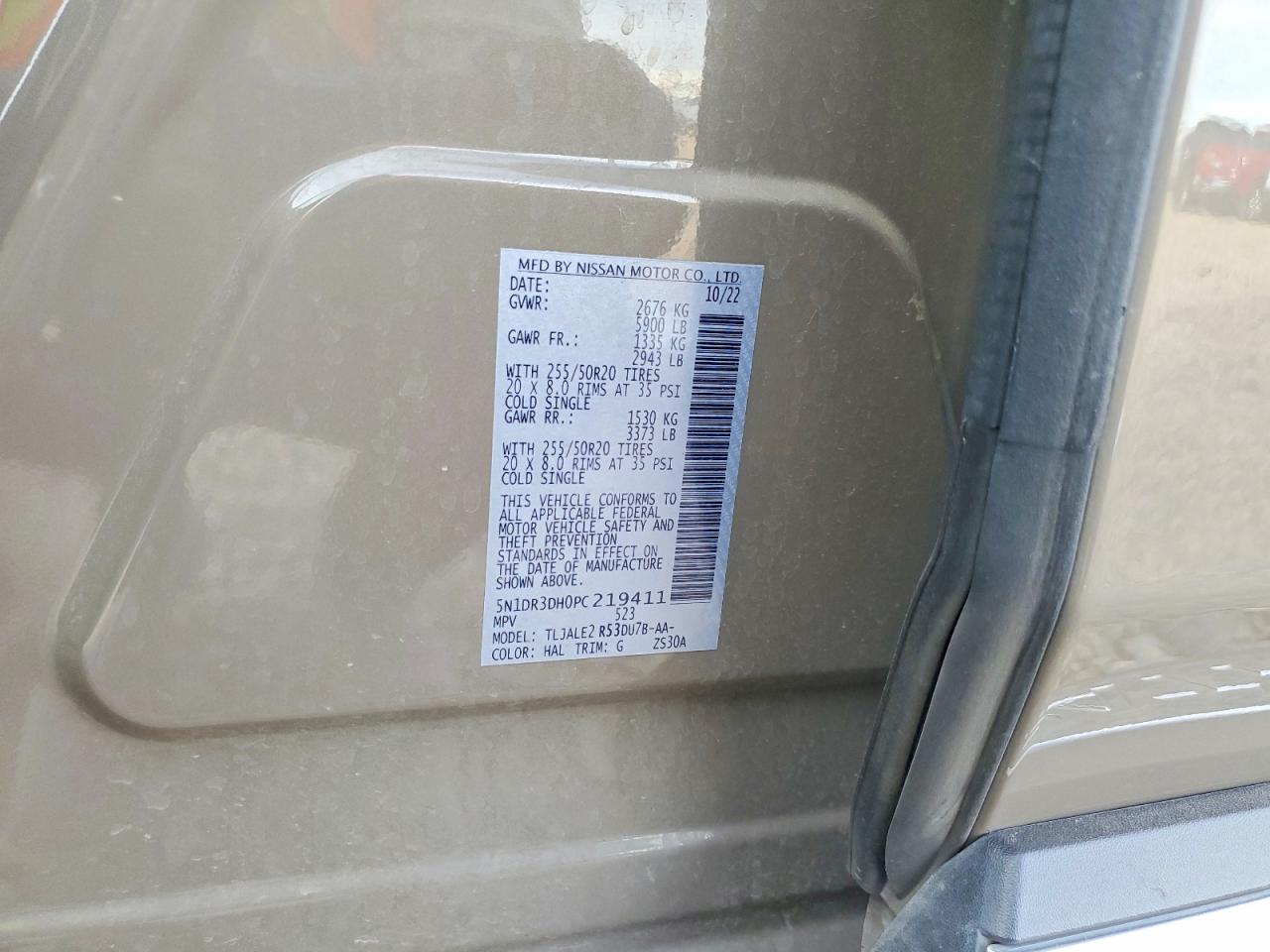 2023 NISSAN PATHFINDER PLATINUM photo 13
