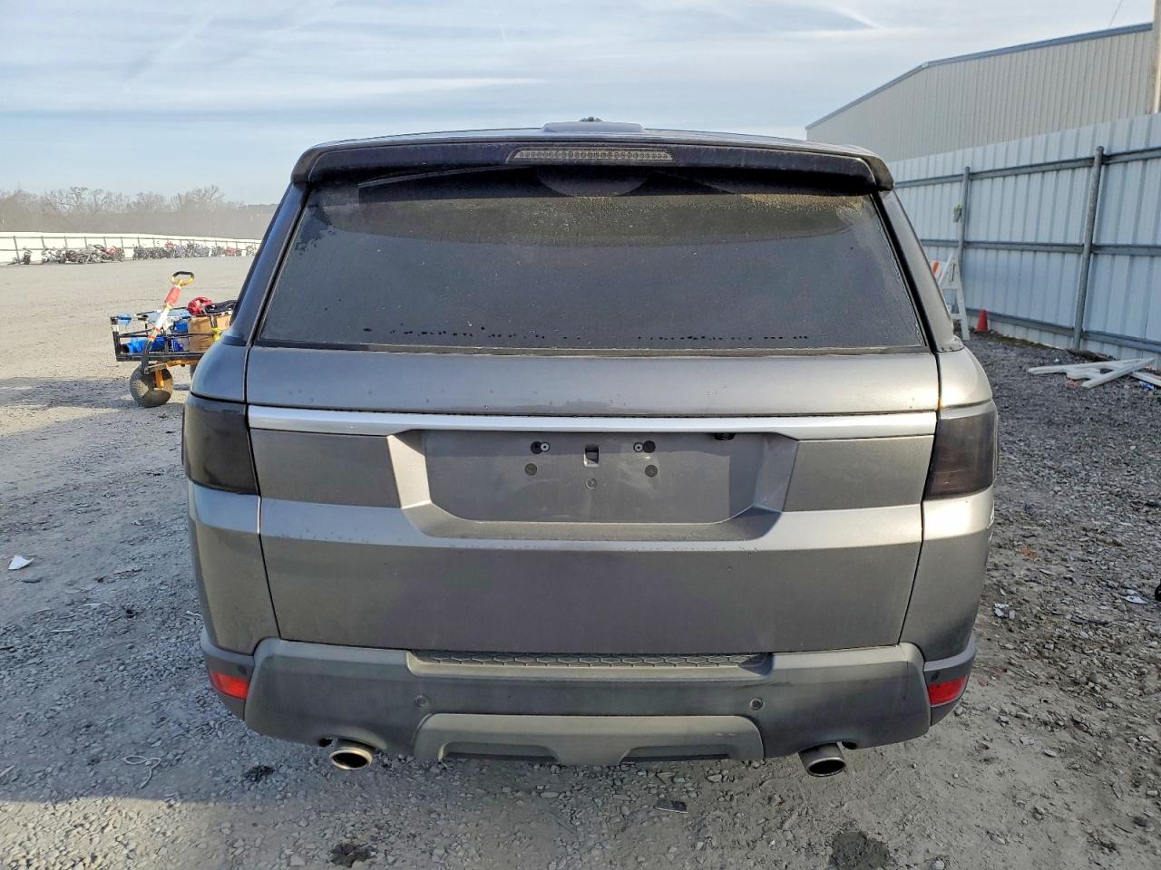 2015 LAND ROVER RANGE ROVER SPORT SE photo 11
