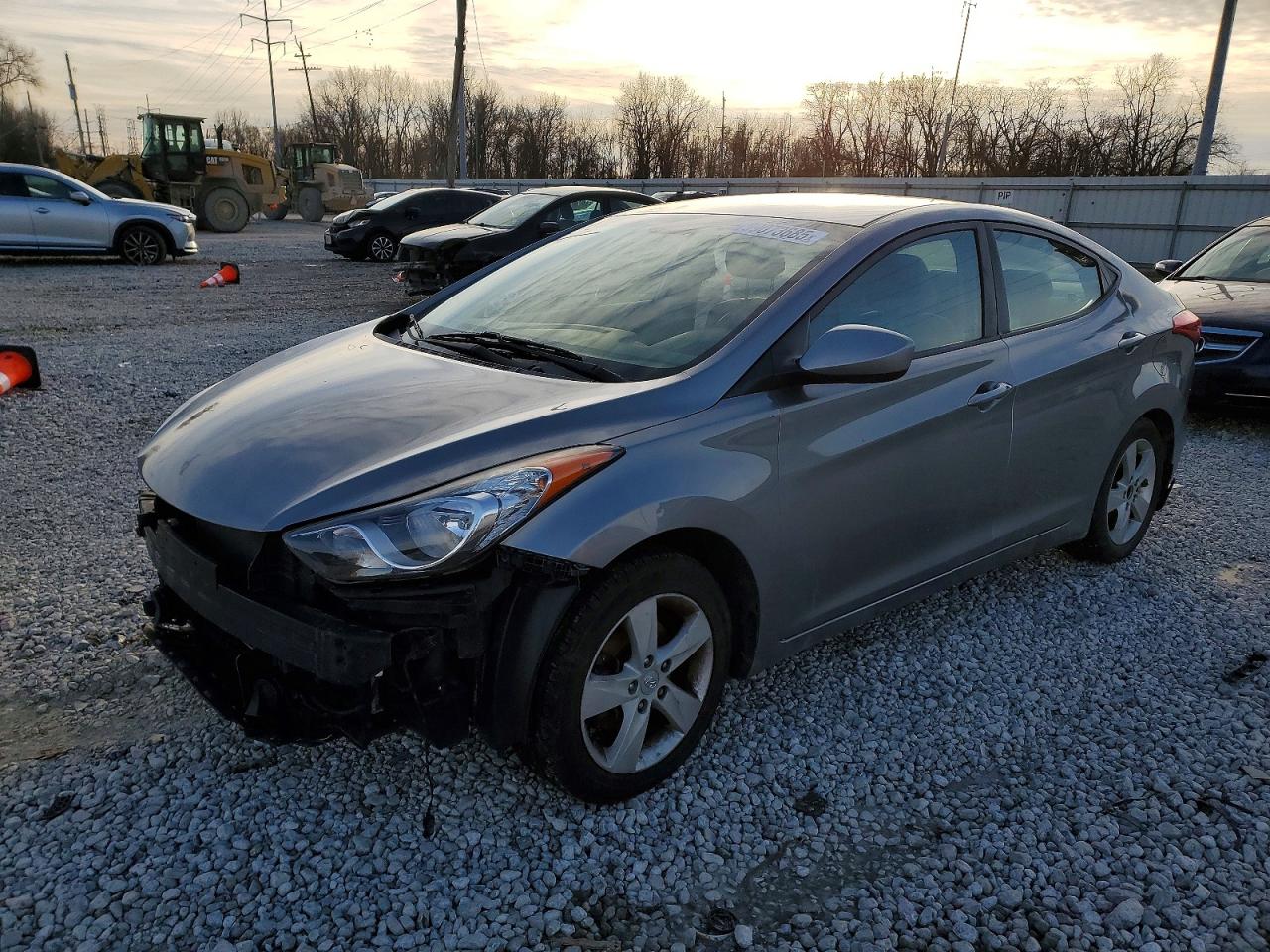 2013 HYUNDAI ELANTRA