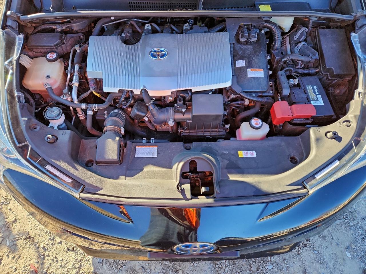 2017 TOYOTA PRIUS photo 21