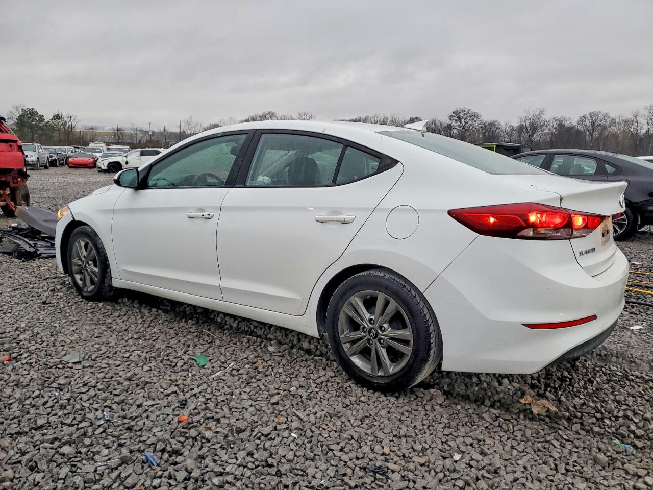 2017 HYUNDAI ELANTRA VALUE EDITION photo 3