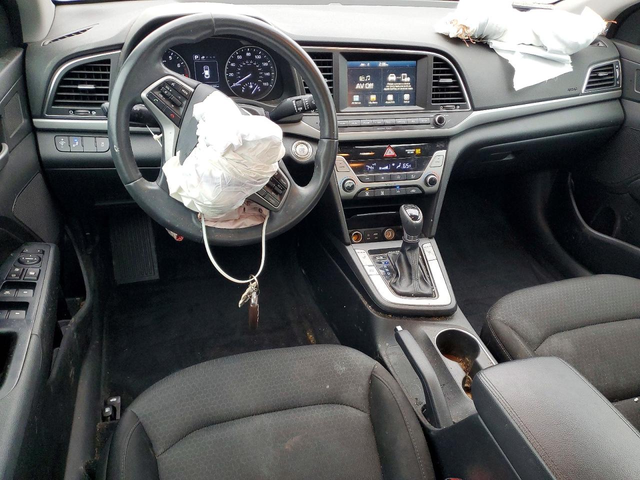 2017 HYUNDAI ELANTRA VALUE EDITION photo 15