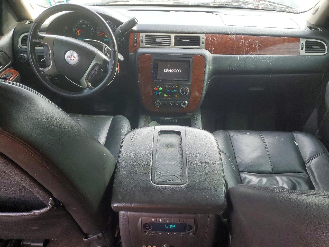 2011 CHEVROLET TAHOE C1500 LT photo 8
