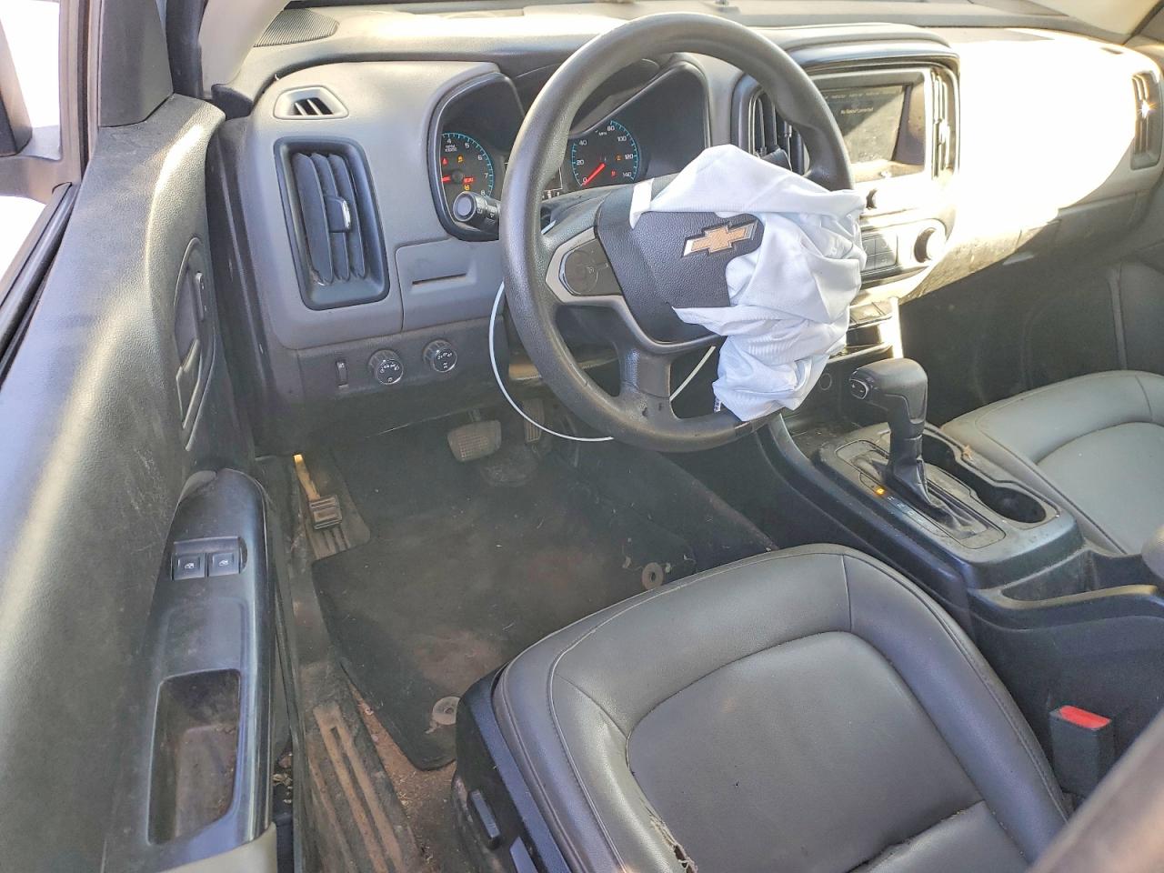 2019 CHEVROLET COLORADO photo 8