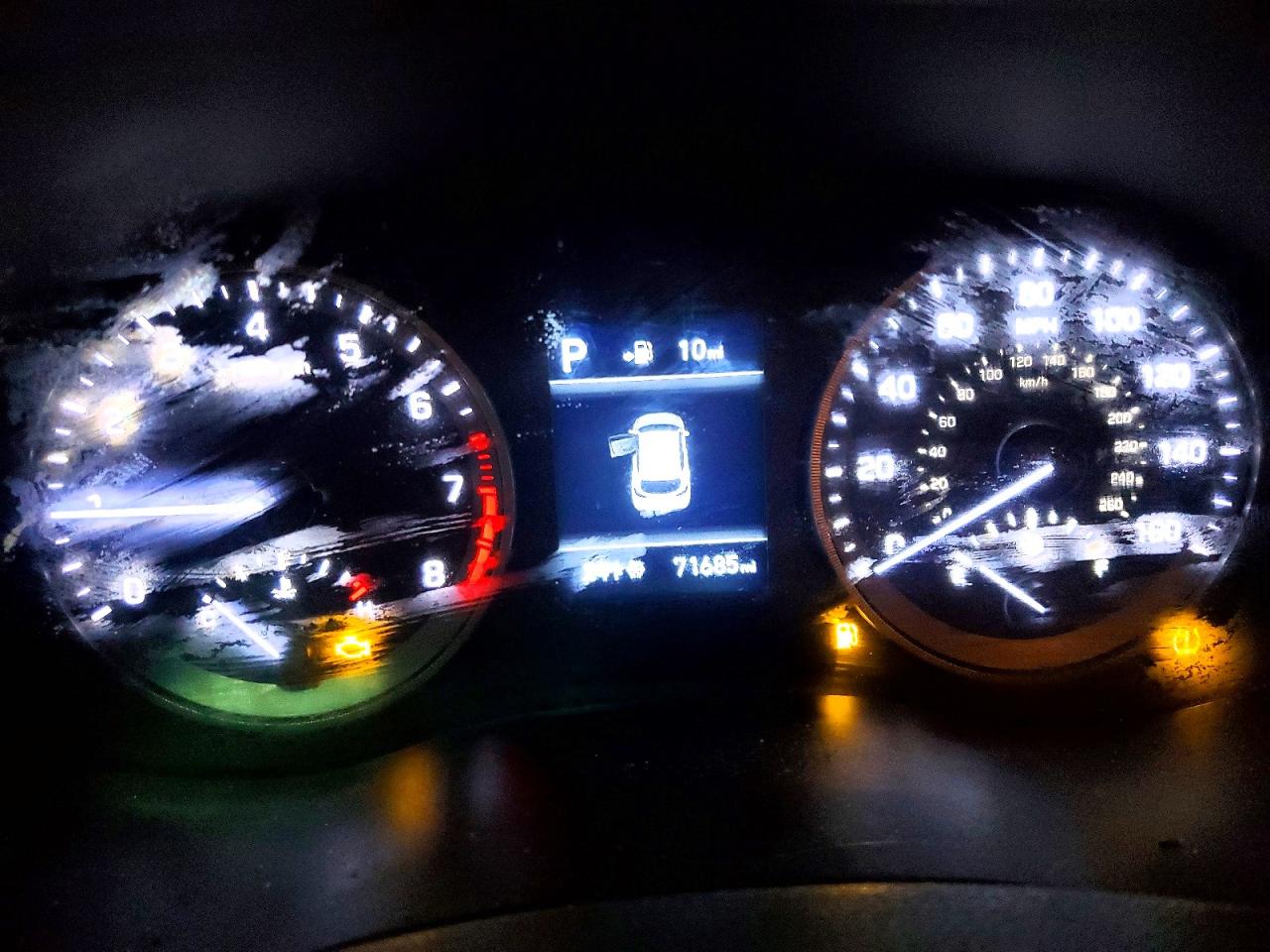 2019 HYUNDAI TUCSON SE photo 9