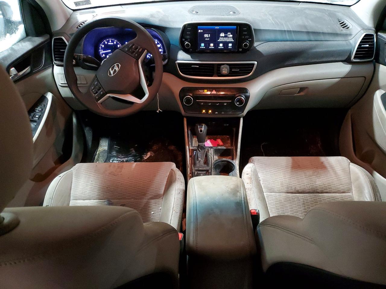 2019 HYUNDAI TUCSON SE photo 8