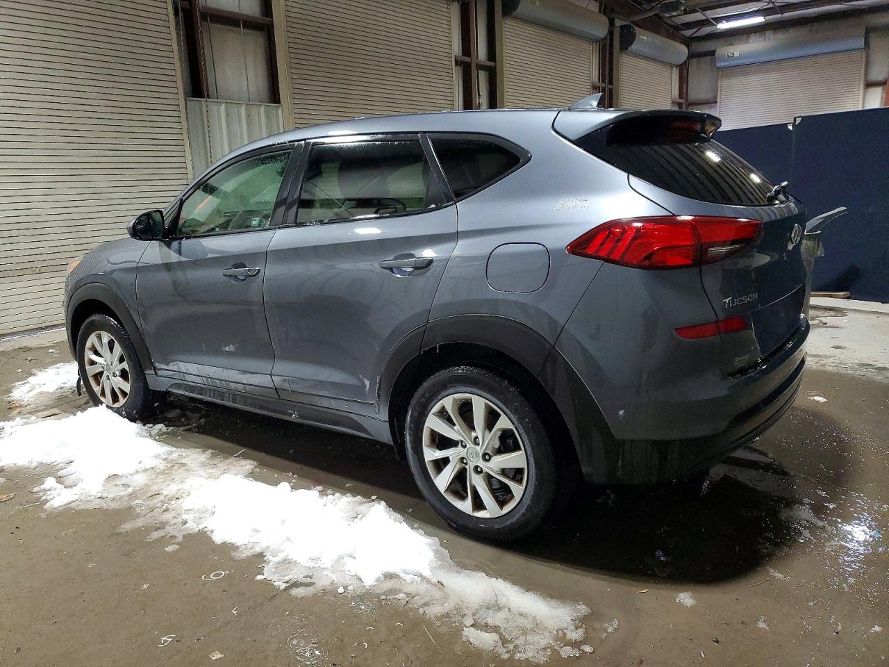 2019 HYUNDAI TUCSON SE photo 2