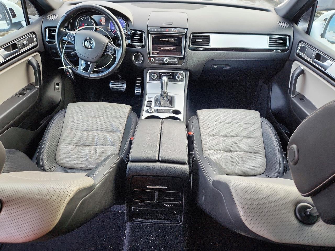 2017 VOLKSWAGEN TOUAREG WOLFSBURG photo 8