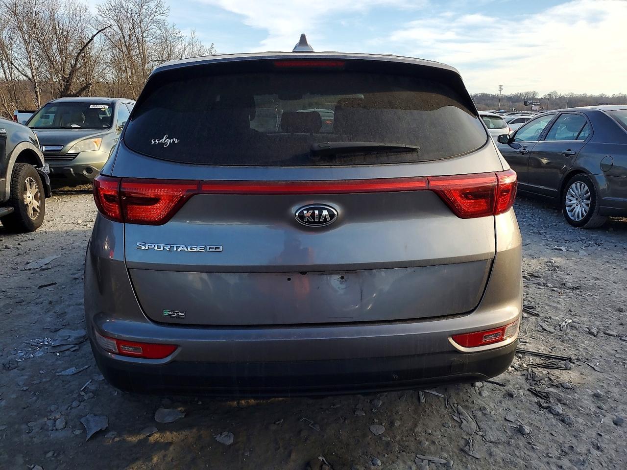 2017 KIA SPORTAGE LX photo 11