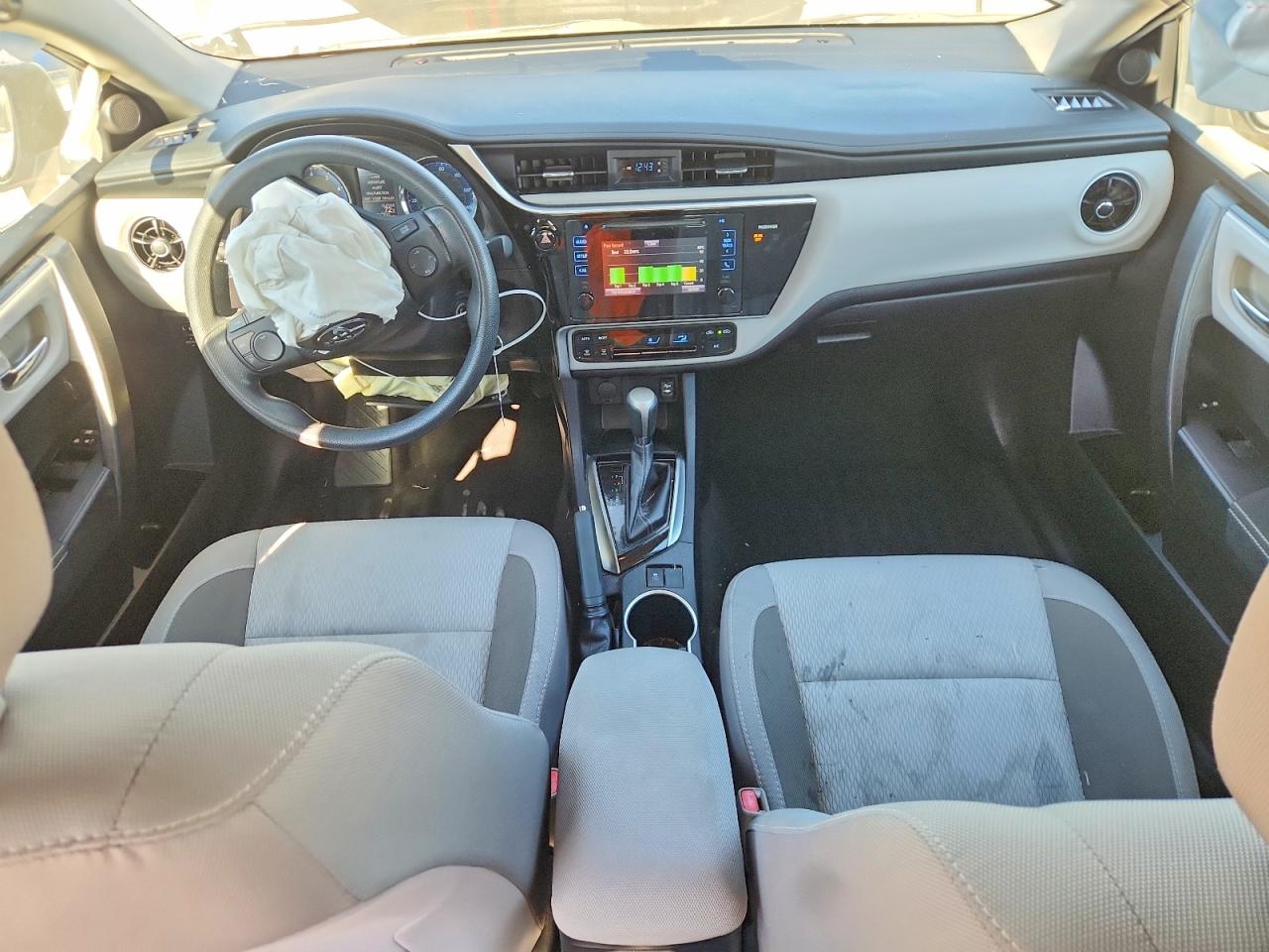 2017 TOYOTA COROLLA L photo 8