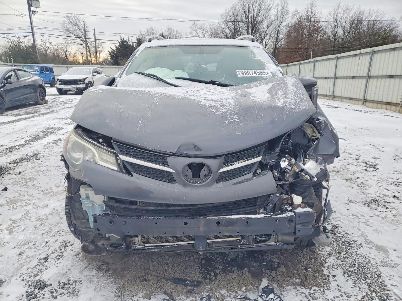 2015 TOYOTA RAV4 LIMITED photo 9