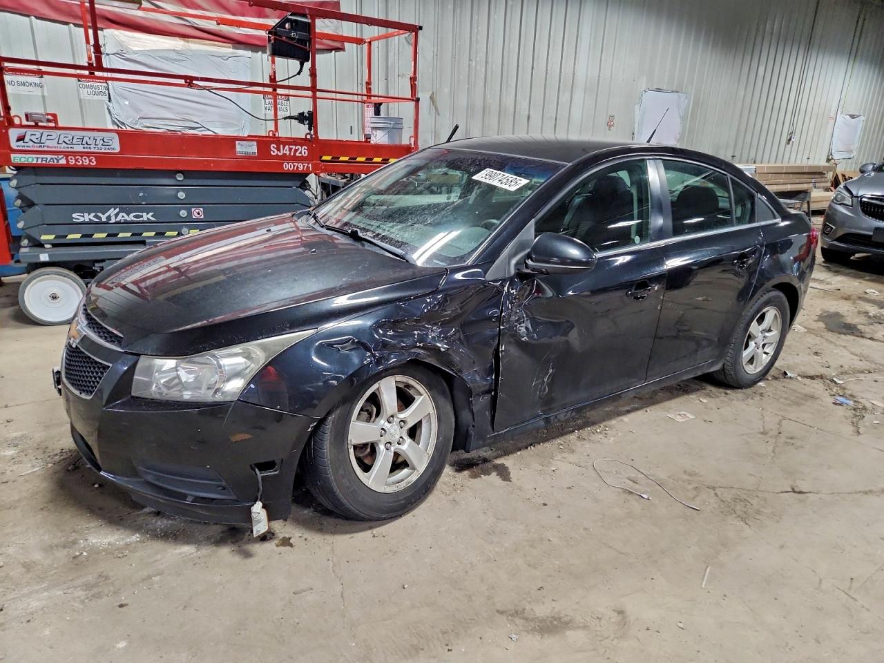 2013 CHEVROLET CRUZE