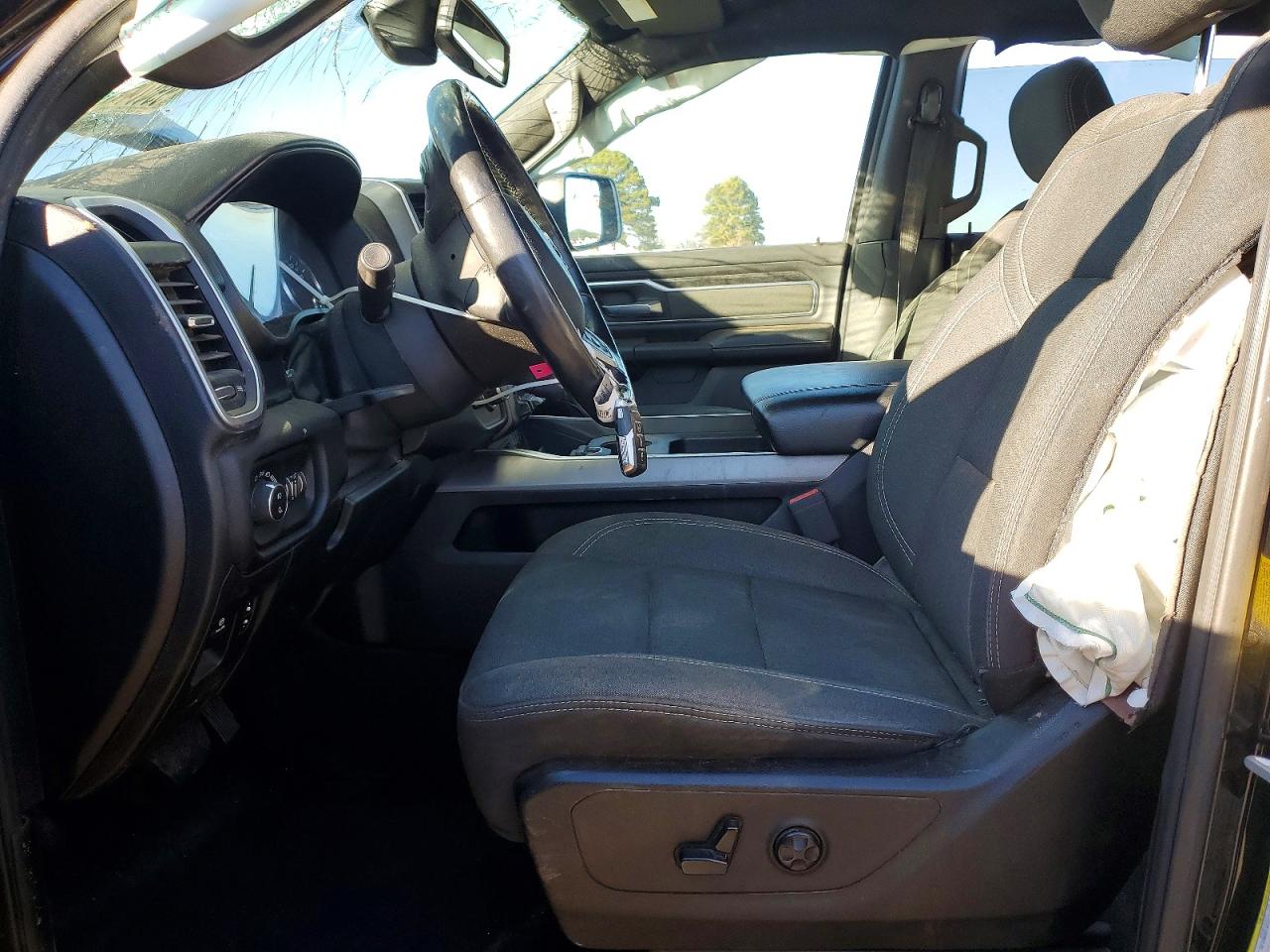 2019 RAM 1500 BIG HORN/LONE STAR photo 7