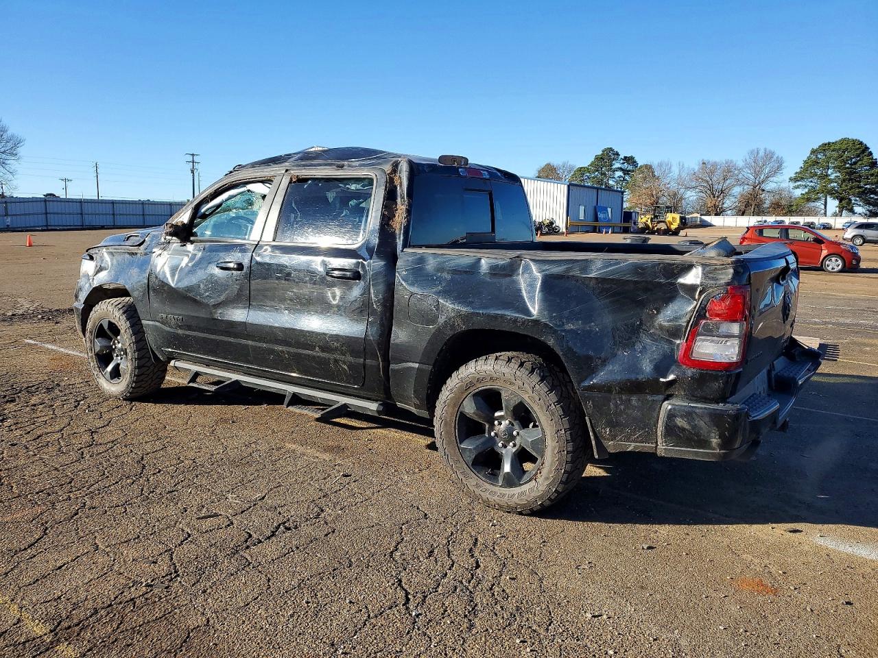 2019 RAM 1500 BIG HORN/LONE STAR photo 2