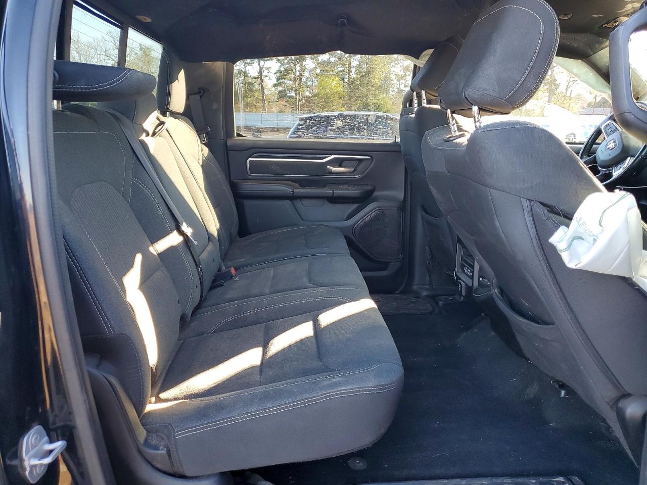 2019 RAM 1500 BIG HORN/LONE STAR photo 10