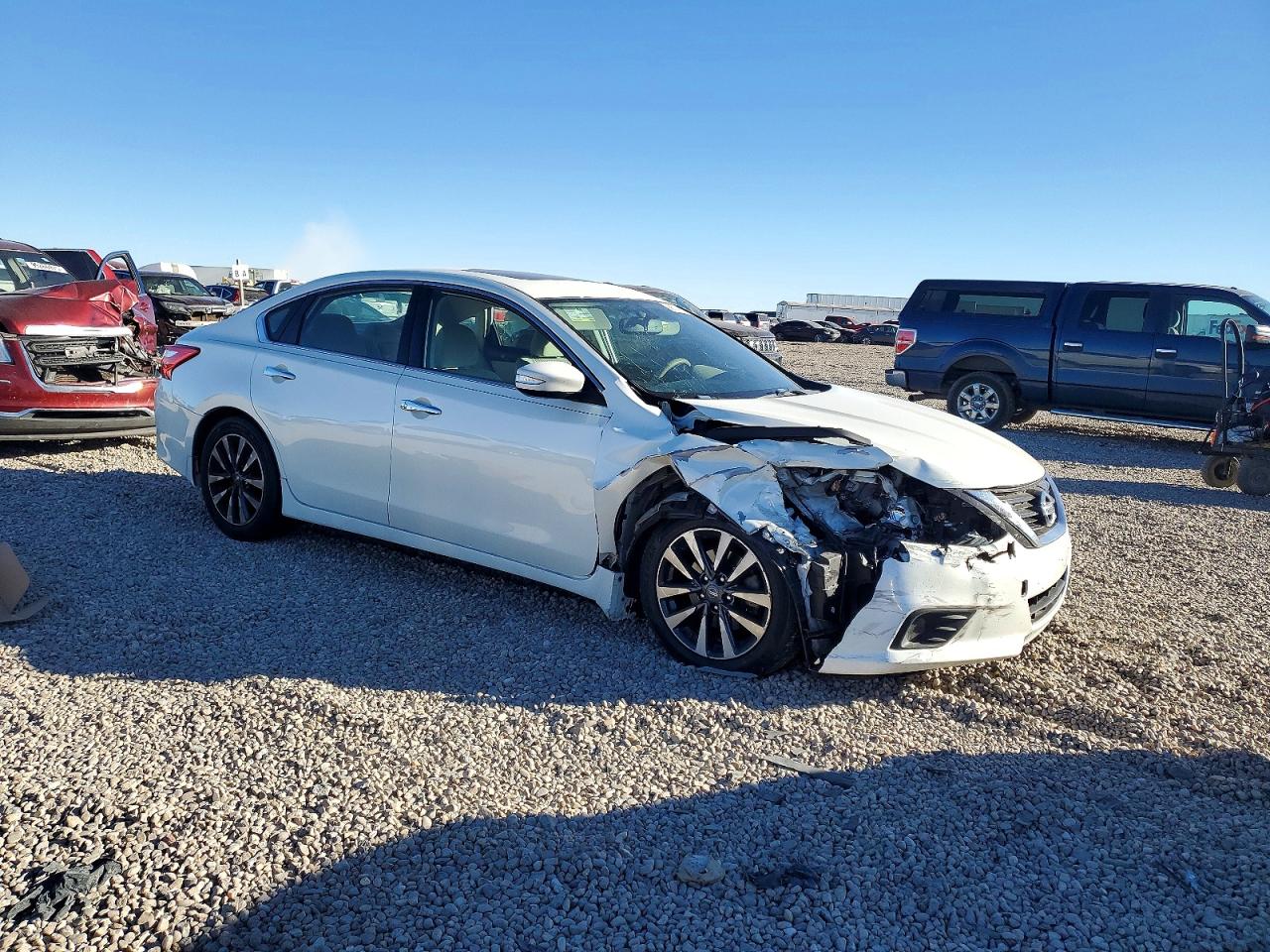 2017 NISSAN ALTIMA 2.5 photo 4