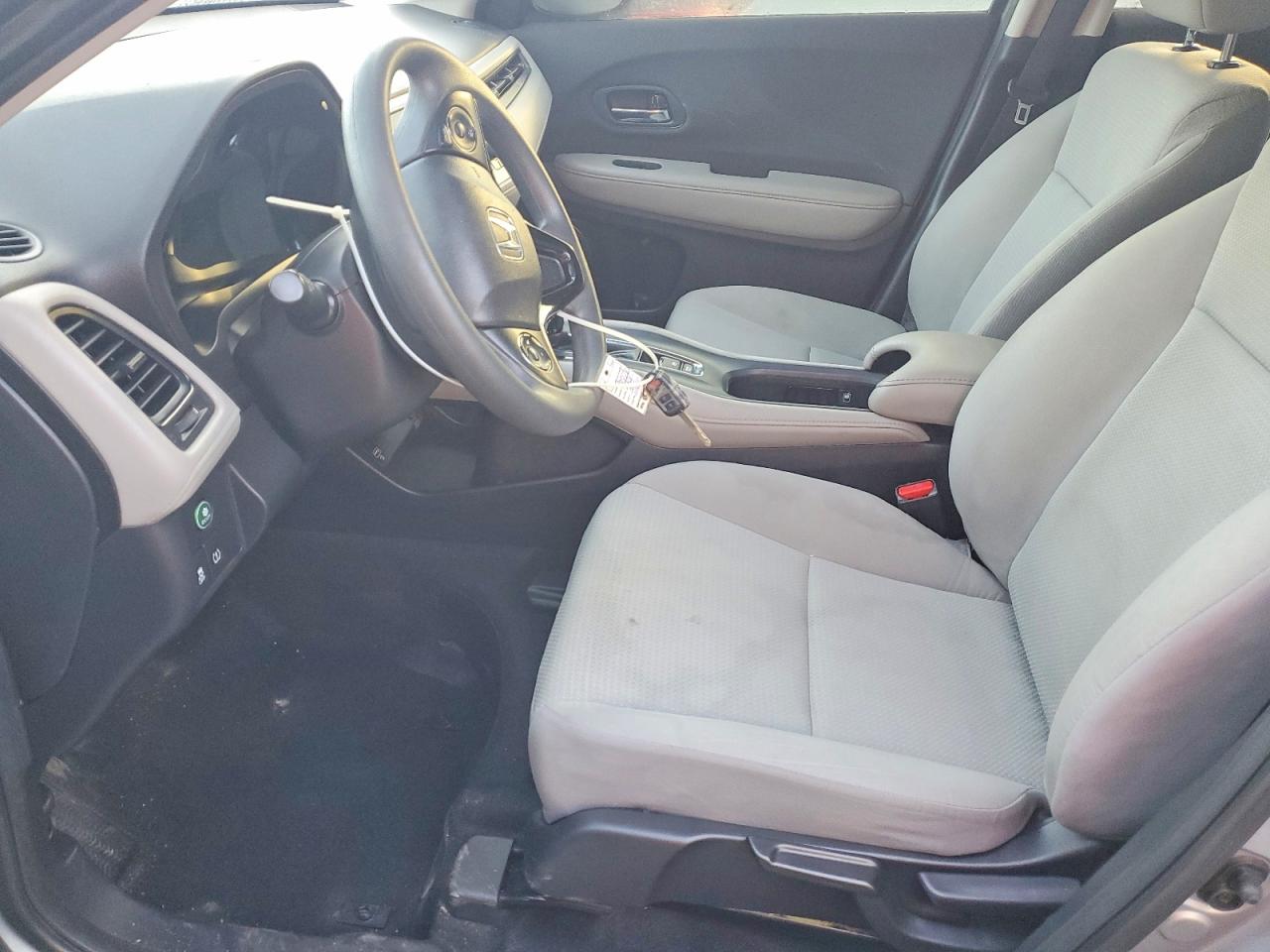 2019 HONDA HR-V LX photo 13