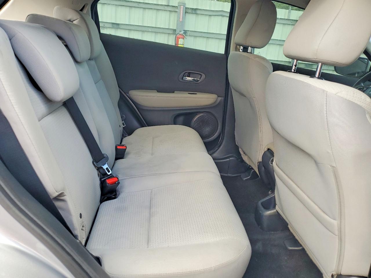 2019 HONDA HR-V LX photo 21
