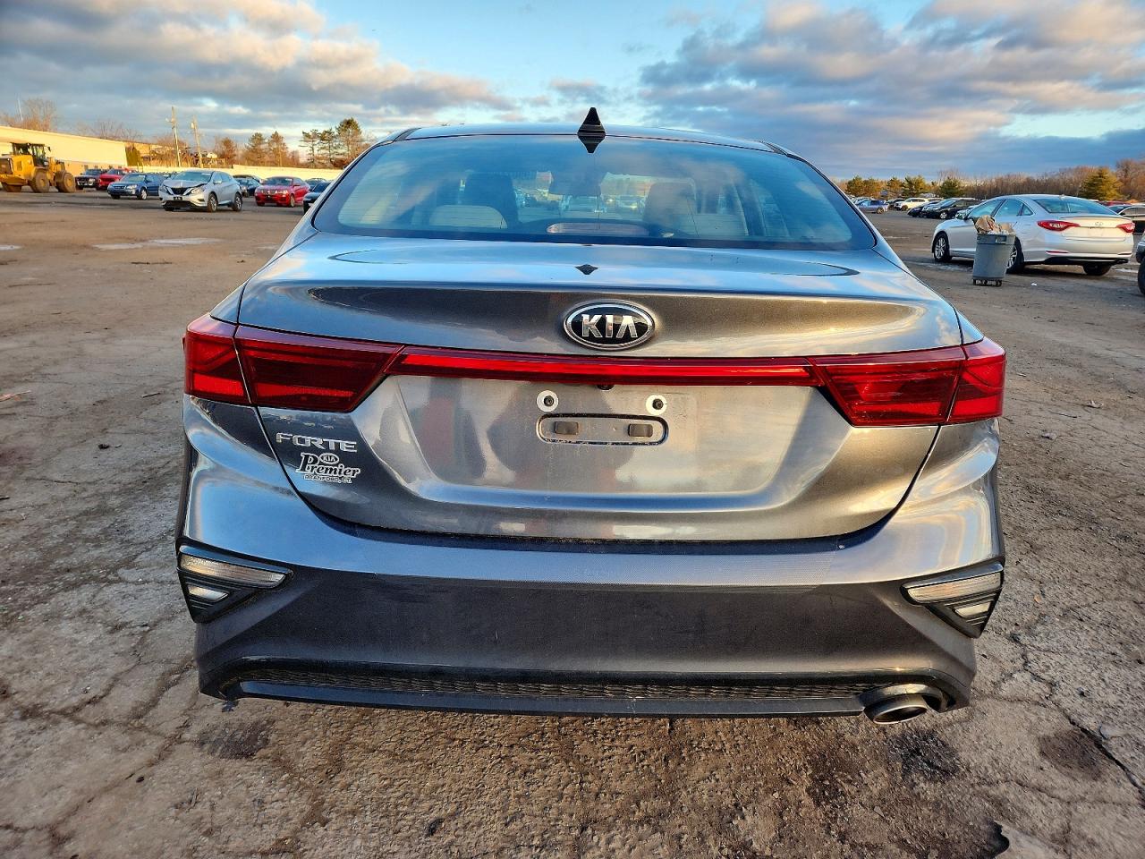 2021 KIA FORTE FE photo 6