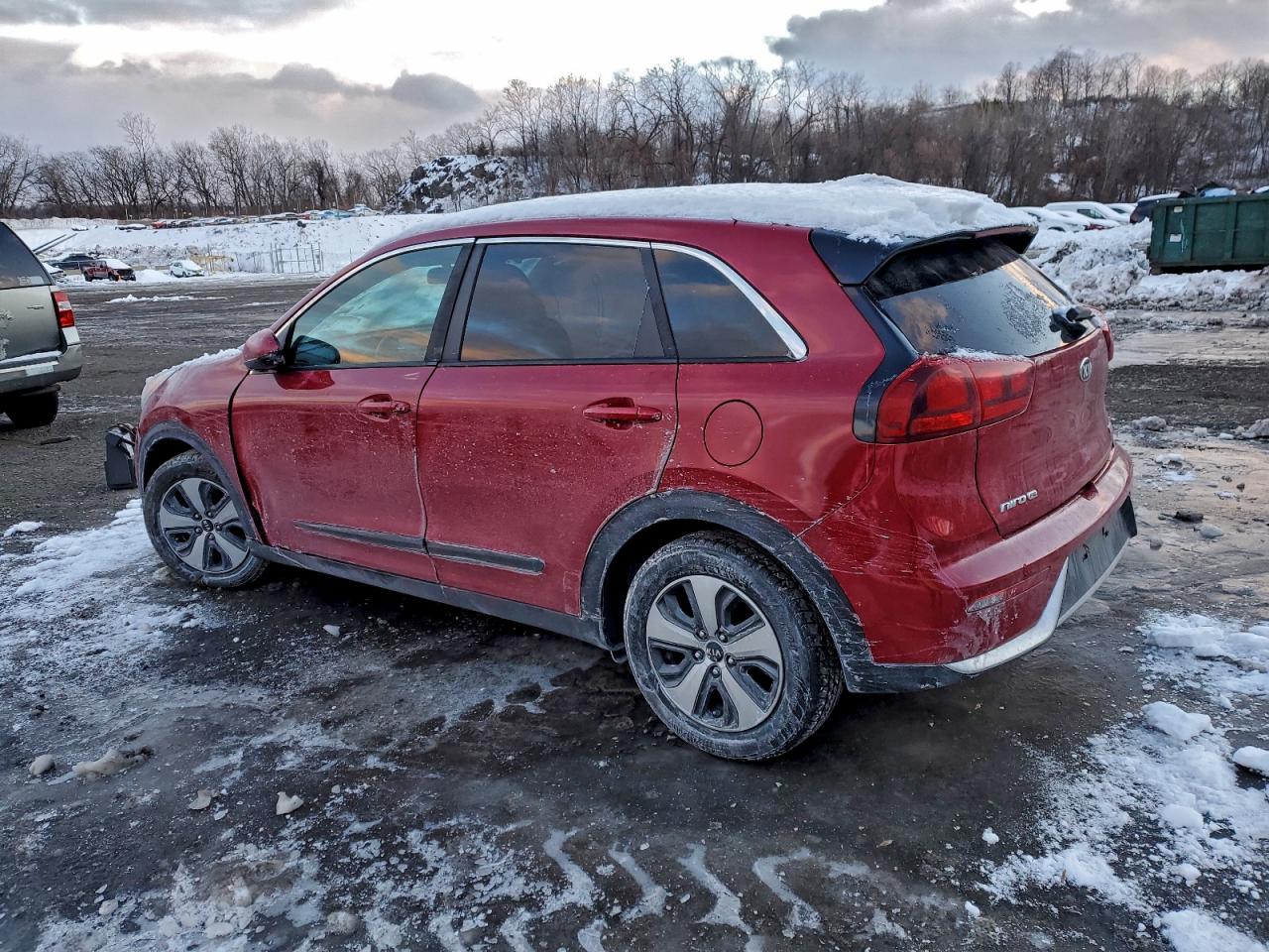 2017 KIA NIRO FE photo 2