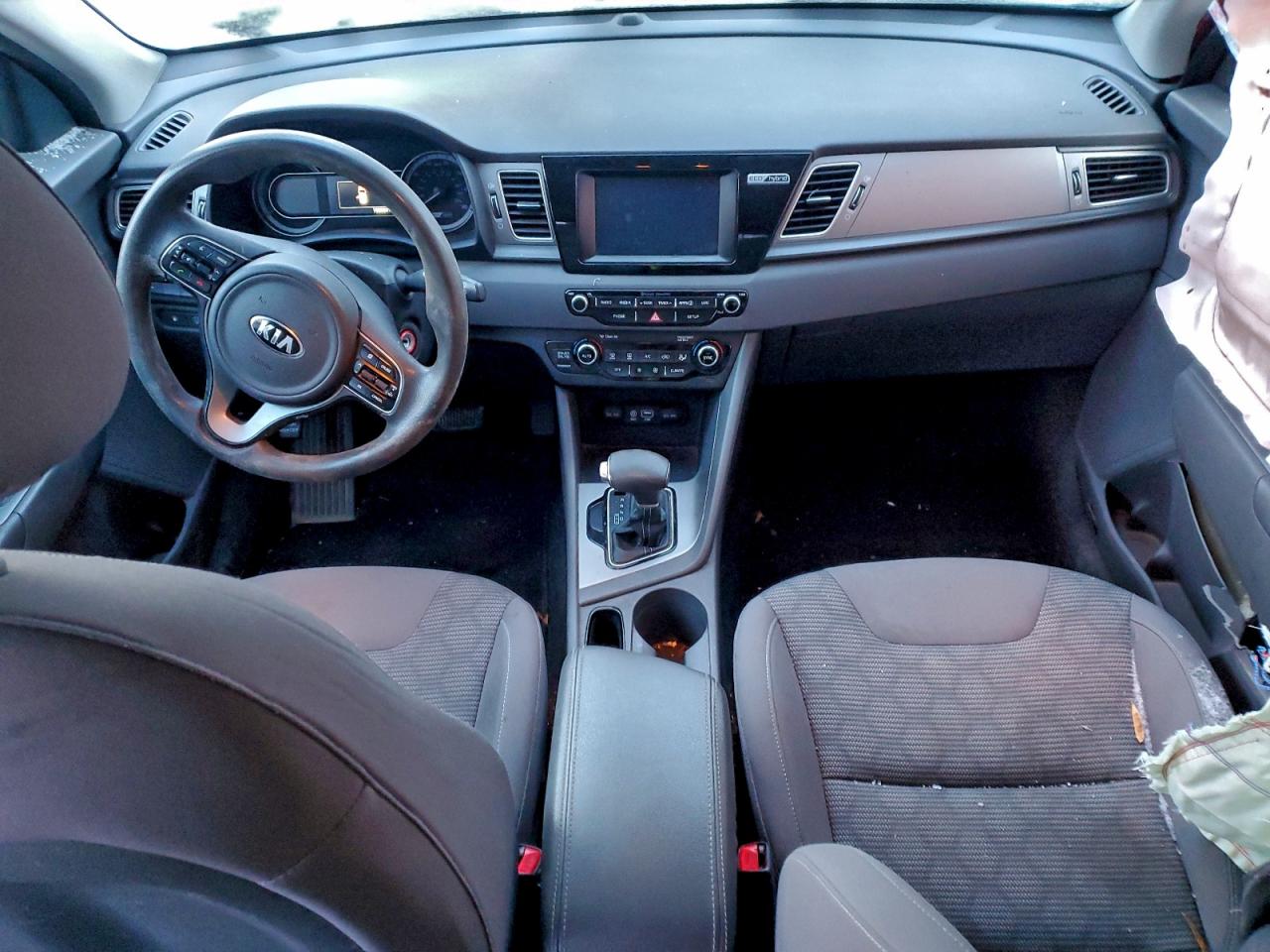 2017 KIA NIRO FE photo 8