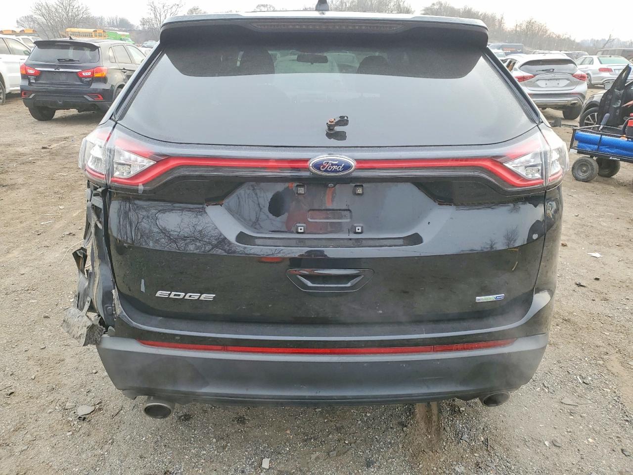 2016 FORD EDGE SE photo 6