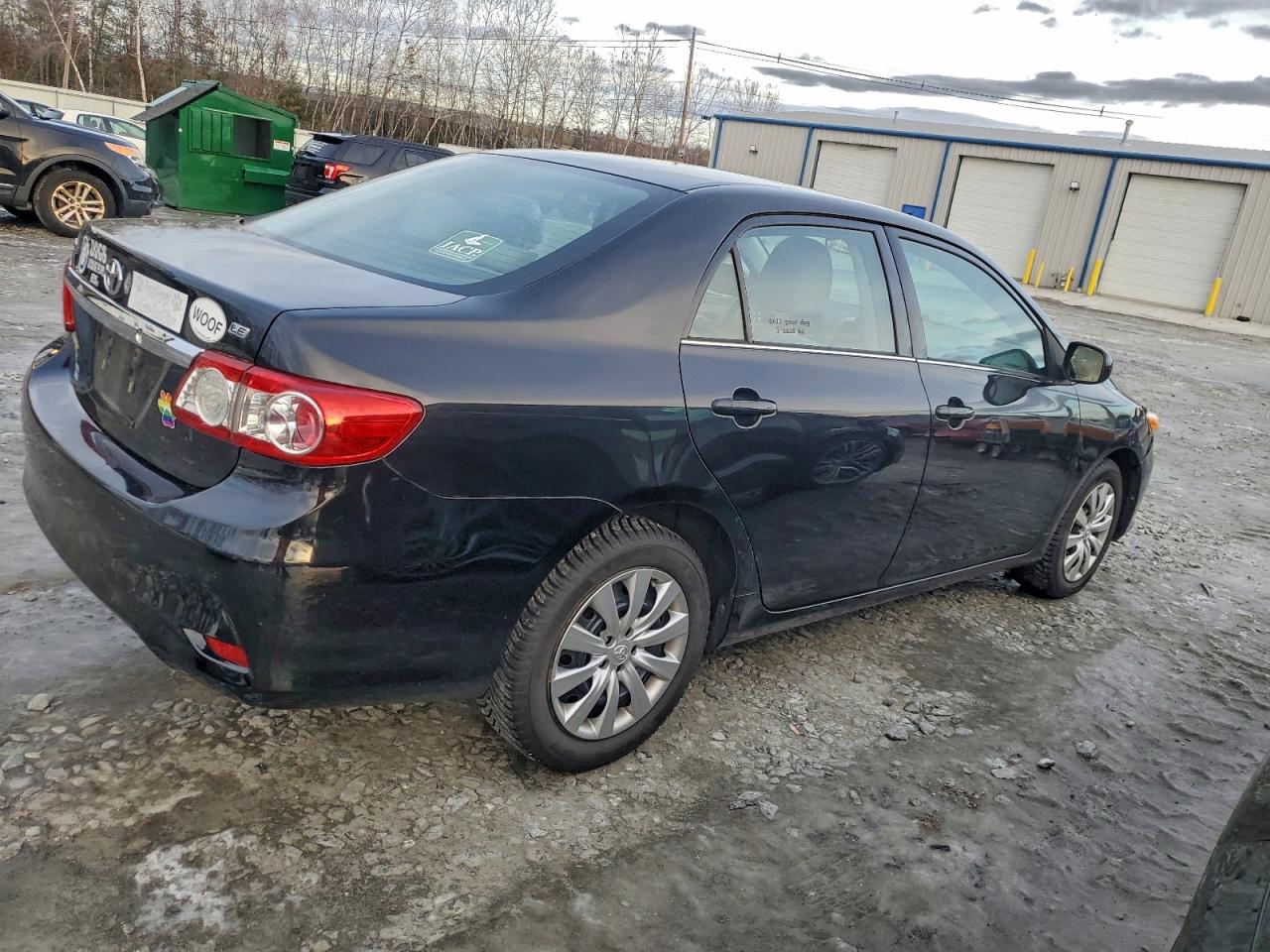 2013 TOYOTA COROLLA BASE photo 3