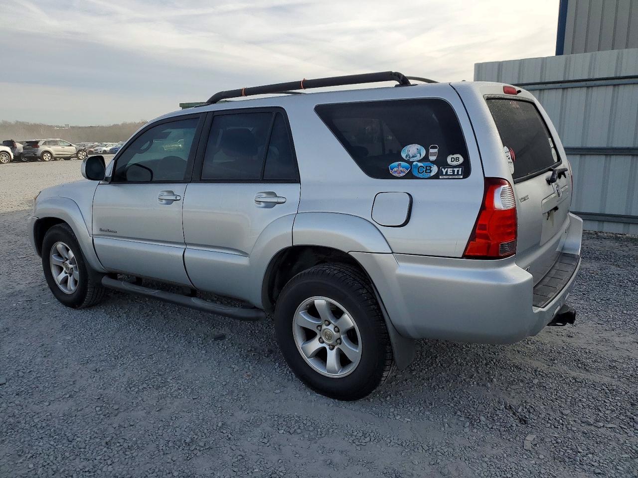 2006 TOYOTA 4RUNNER SR5 photo 2