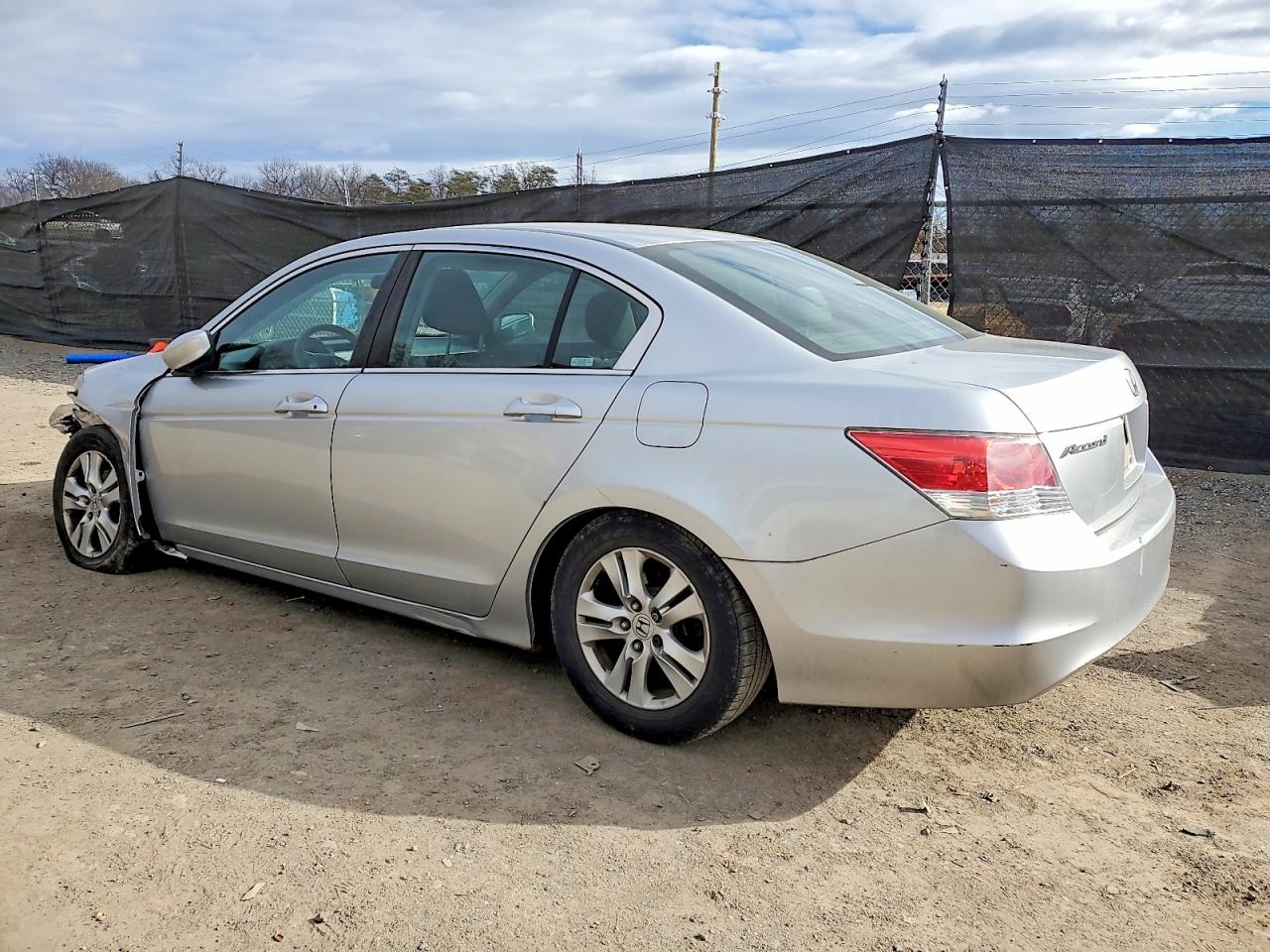 2010 HONDA ACCORD LXP photo 3