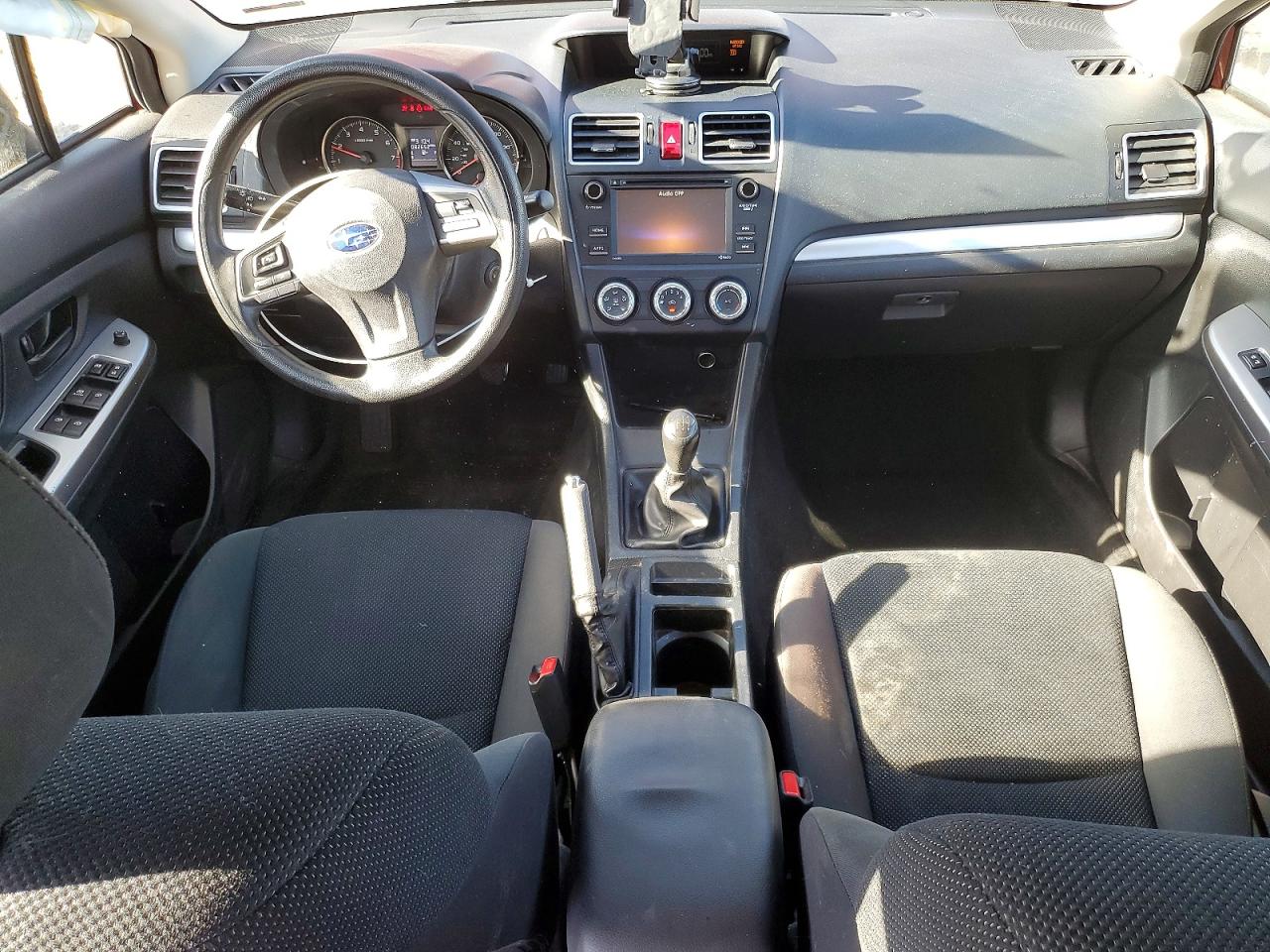 2016 SUBARU IMPREZA photo 8