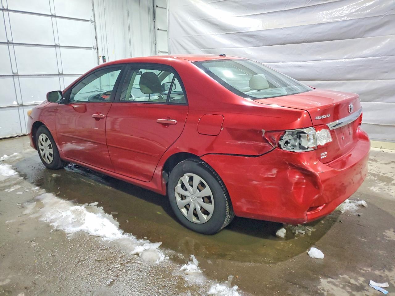 2011 TOYOTA COROLLA BASE photo 2
