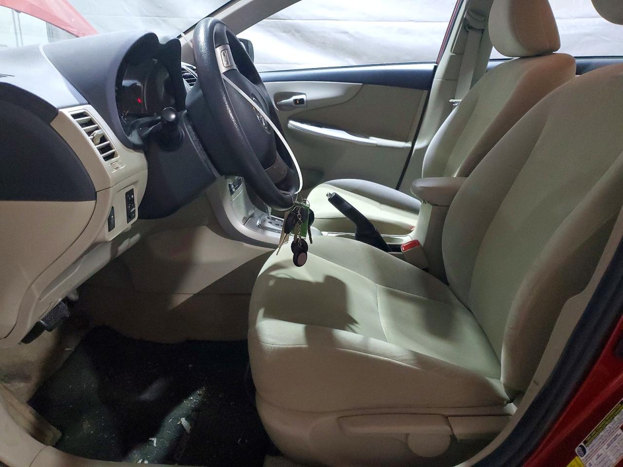 2011 TOYOTA COROLLA BASE photo 7