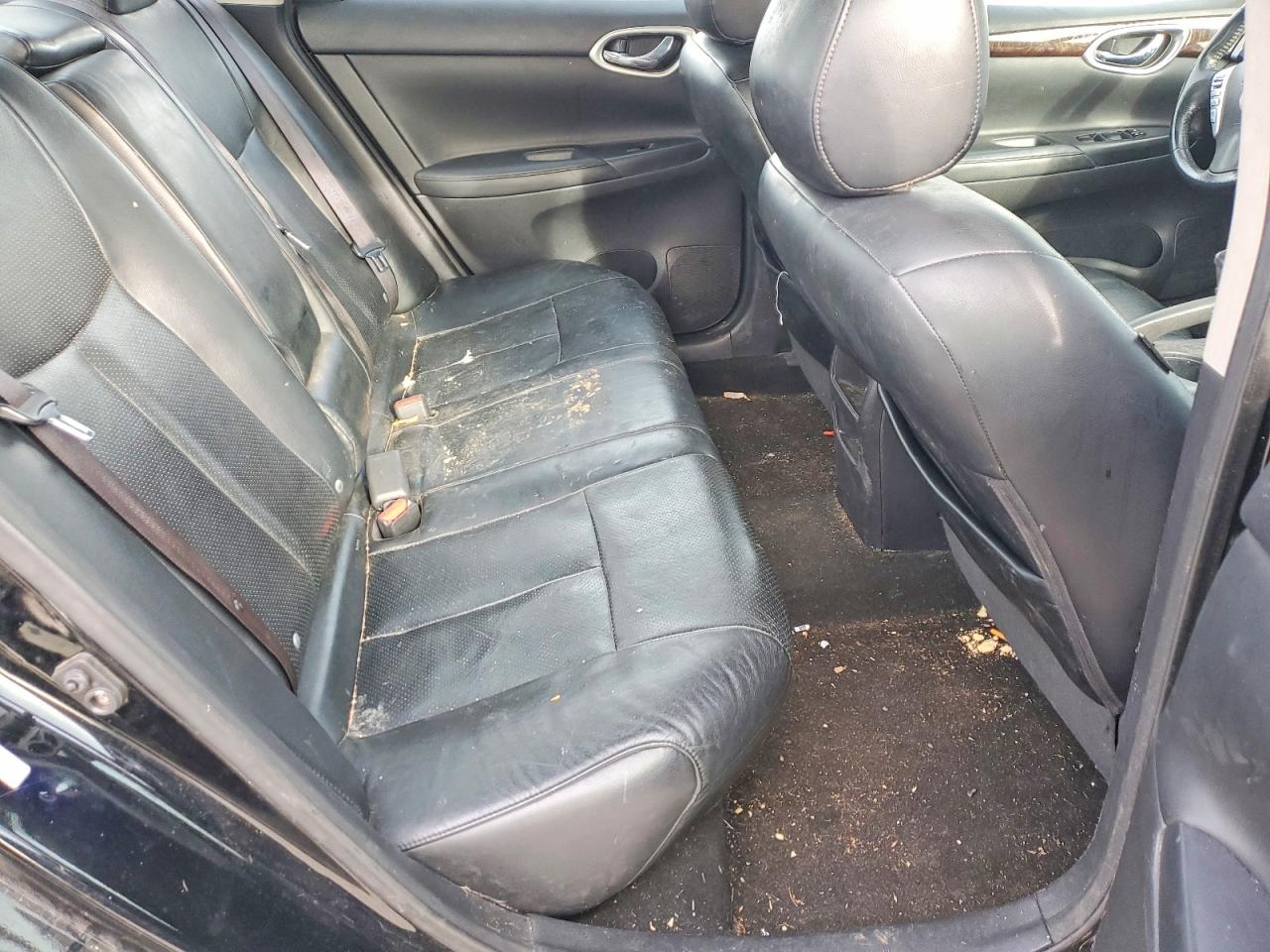 2013 NISSAN SENTRA S photo 10