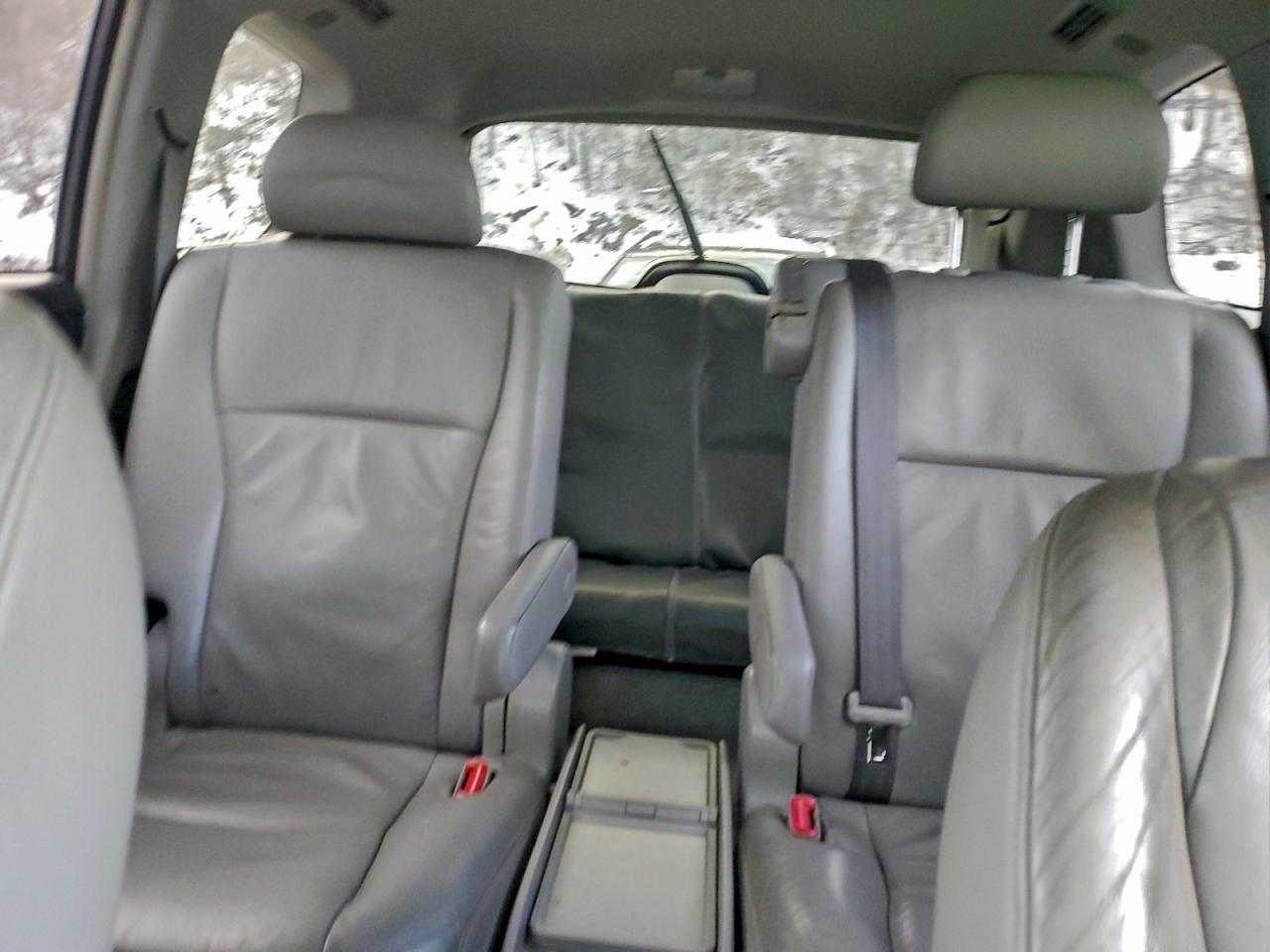 2010 TOYOTA HIGHLANDER LIMITED photo 10