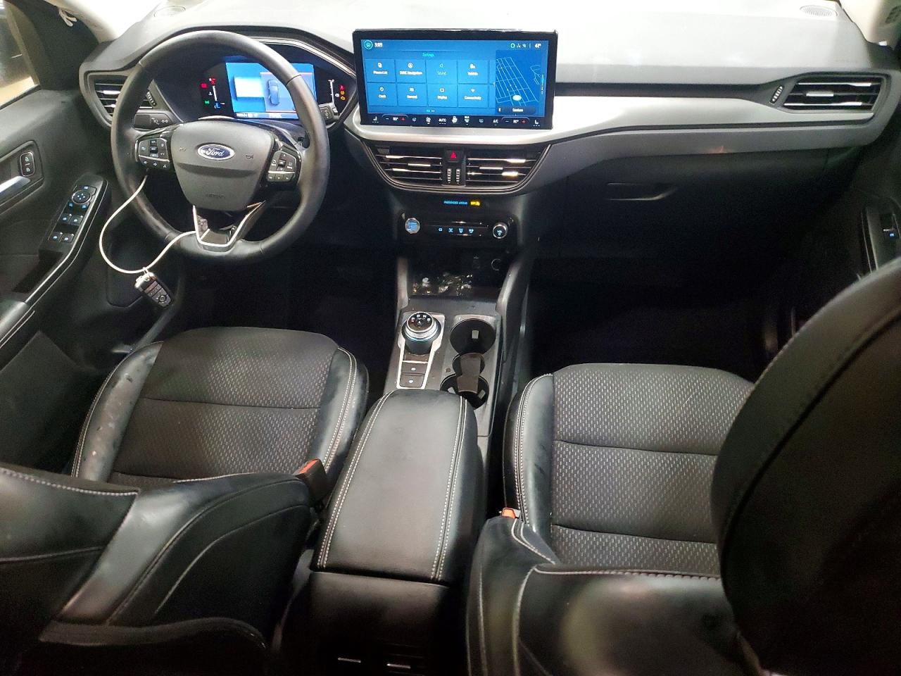 2025 FORD ESCAPE photo 15