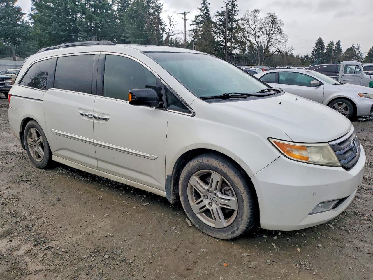 2012 HONDA ODYSSEY TOURING photo 7