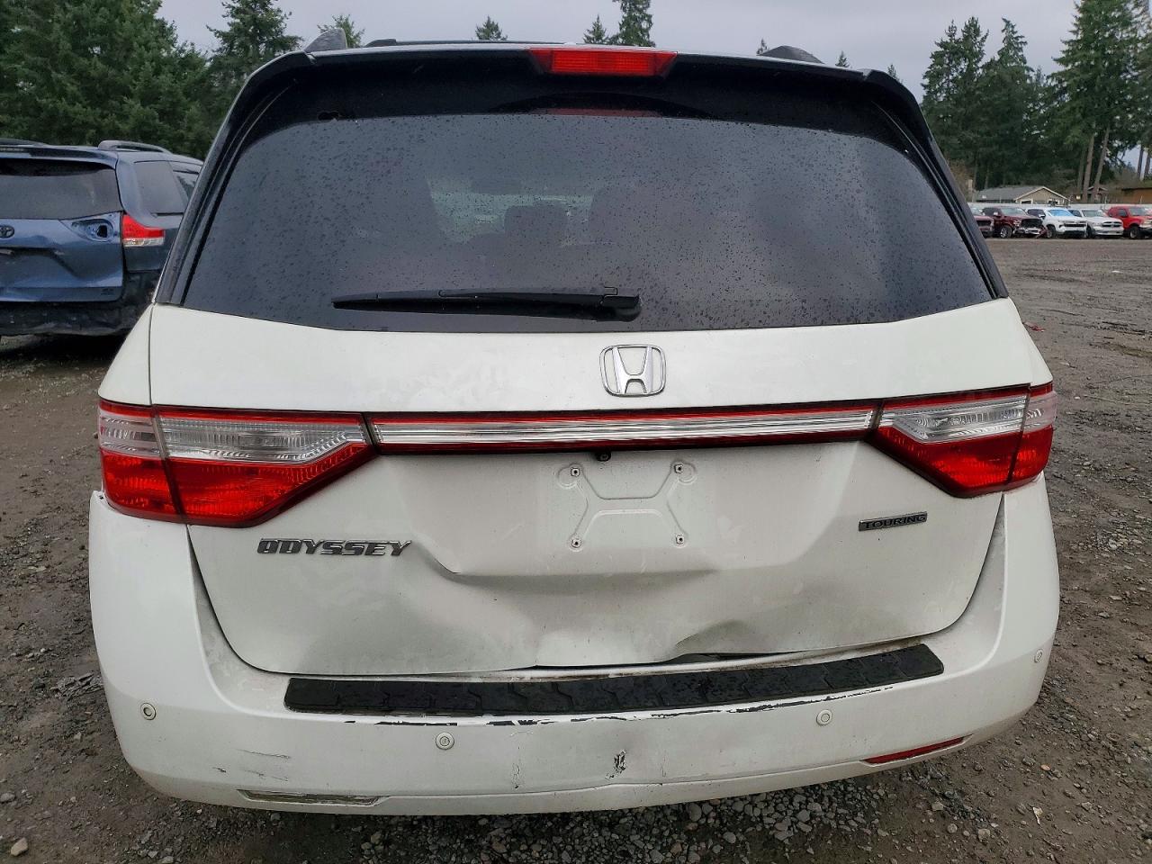 2012 HONDA ODYSSEY TOURING photo 11