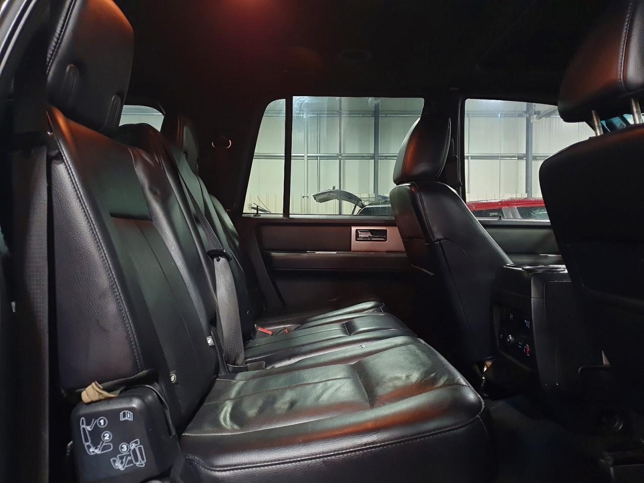 2017 FORD EXPEDITION EL XLT photo 21