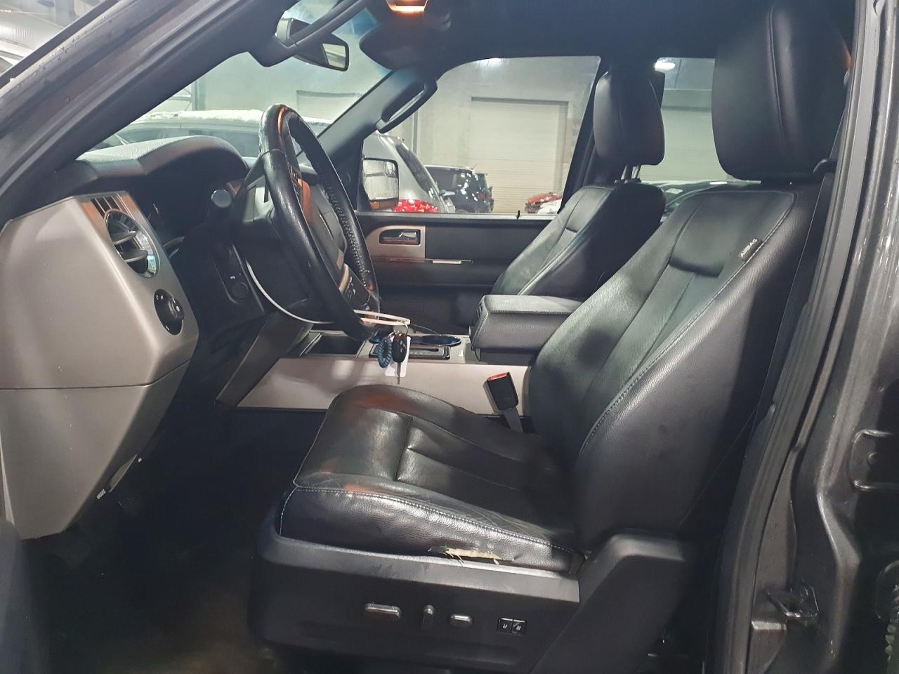 2017 FORD EXPEDITION EL XLT photo 13