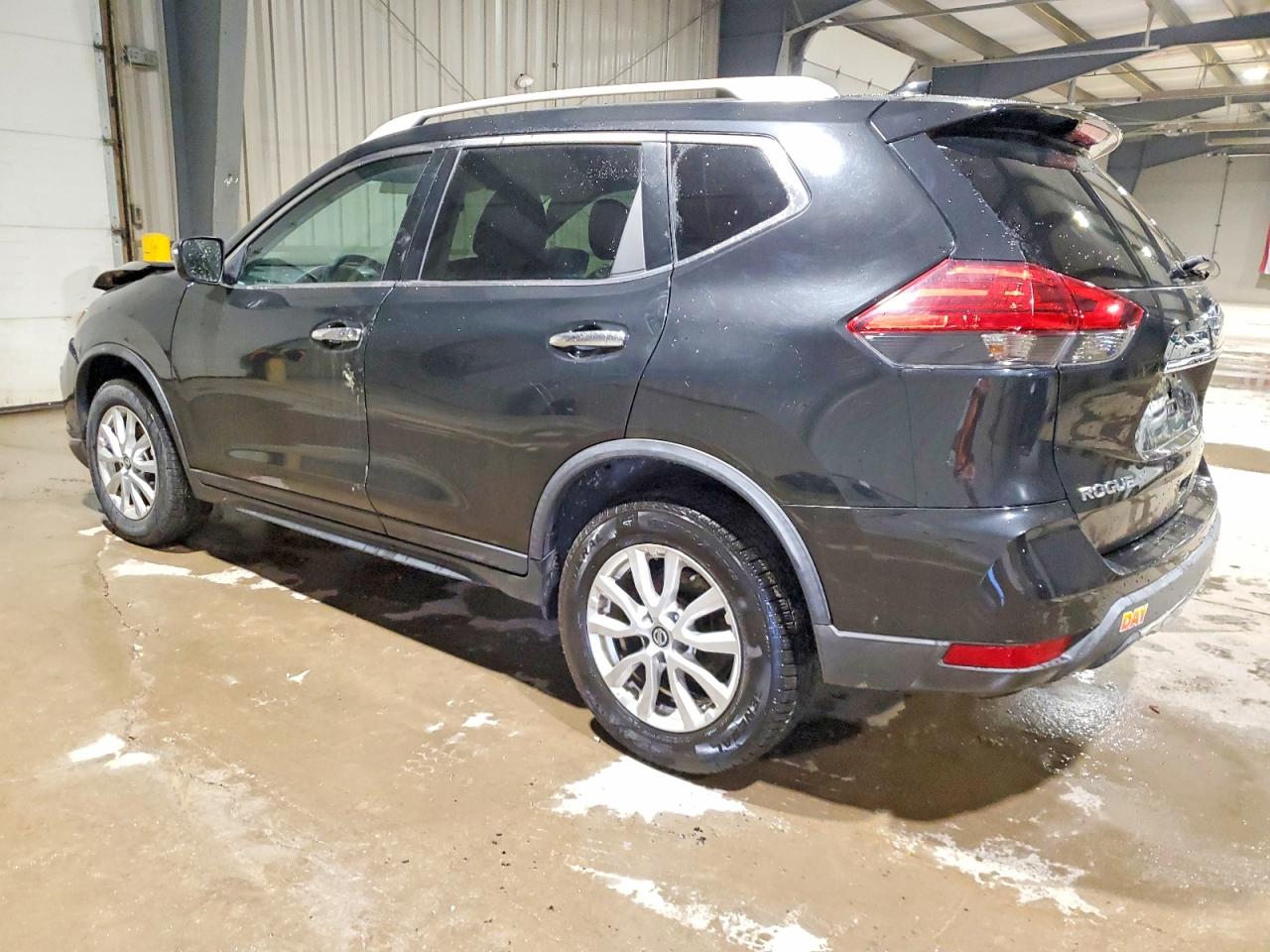 2017 NISSAN ROGUE S photo 2