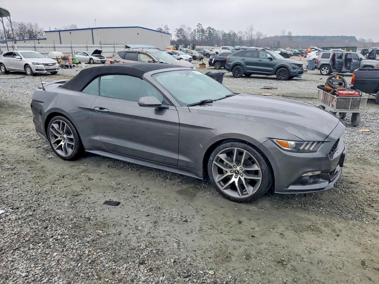 2015 FORD MUSTANG photo 7