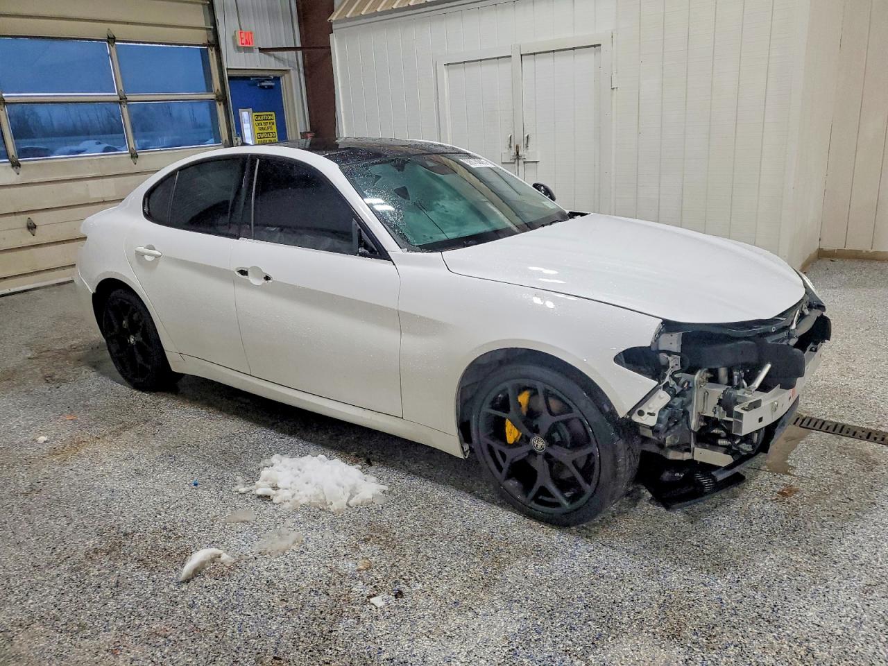 2020 ALFA ROMEO GIULIA TI photo 7
